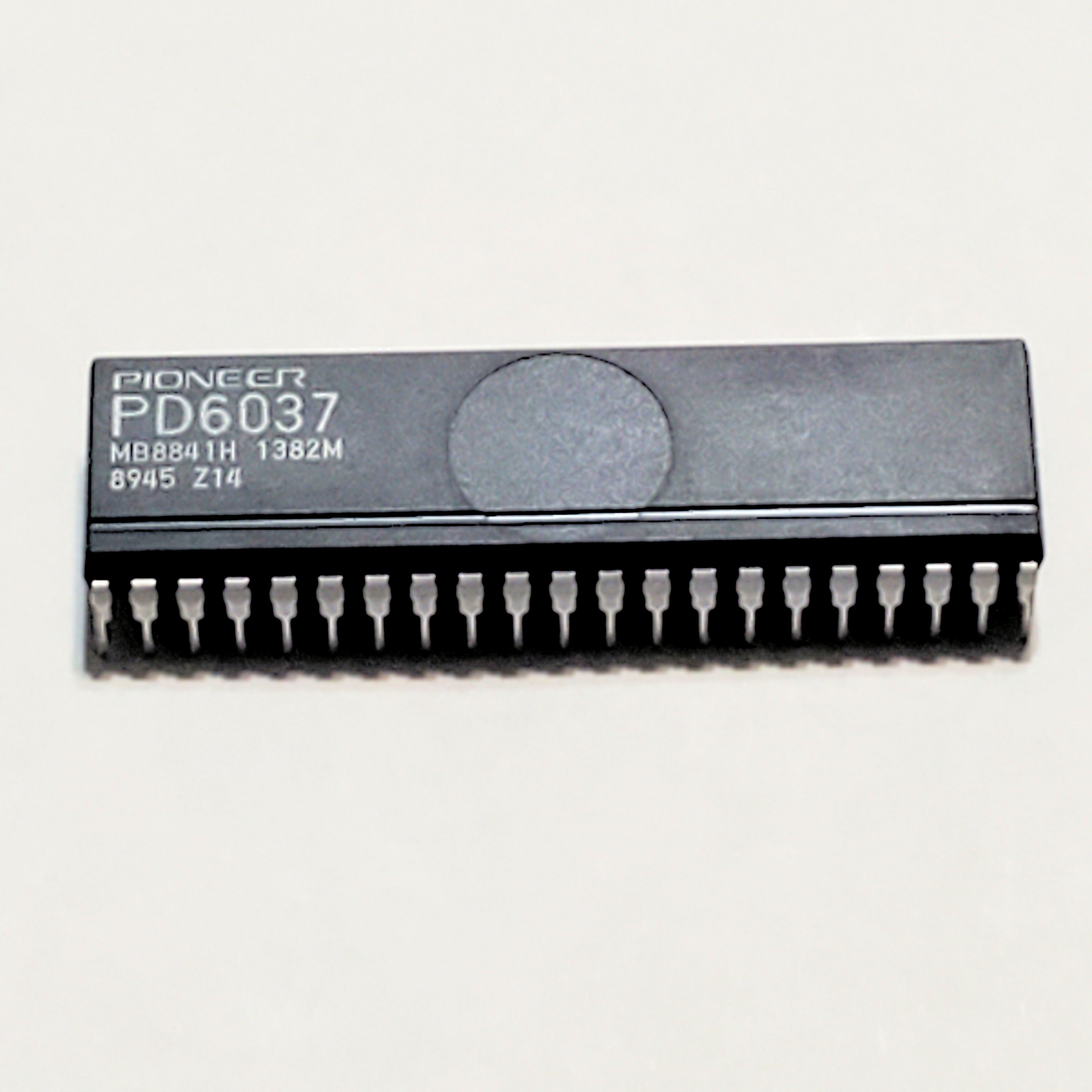 PD6037          42P DIP
