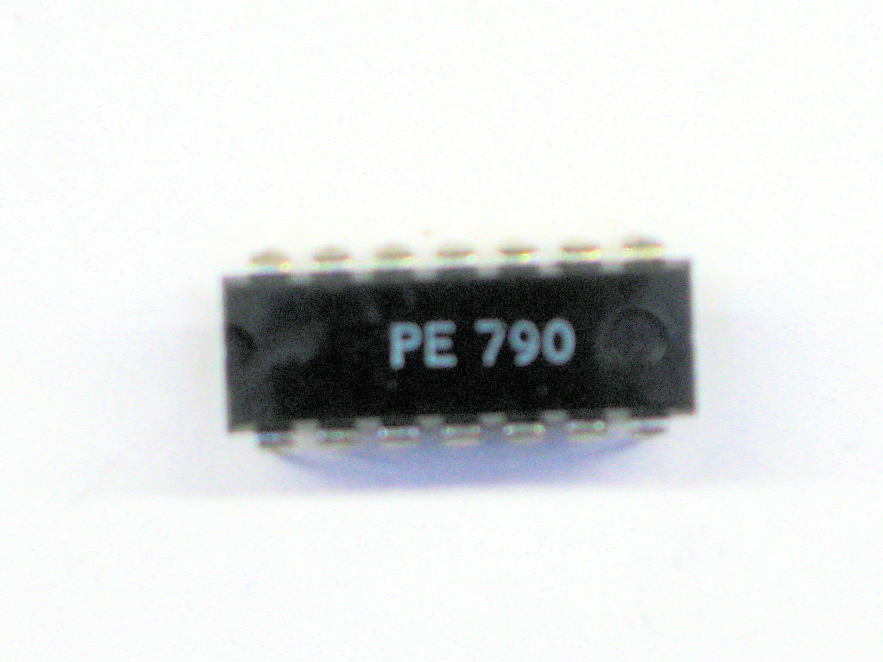 PE790      14P DIP