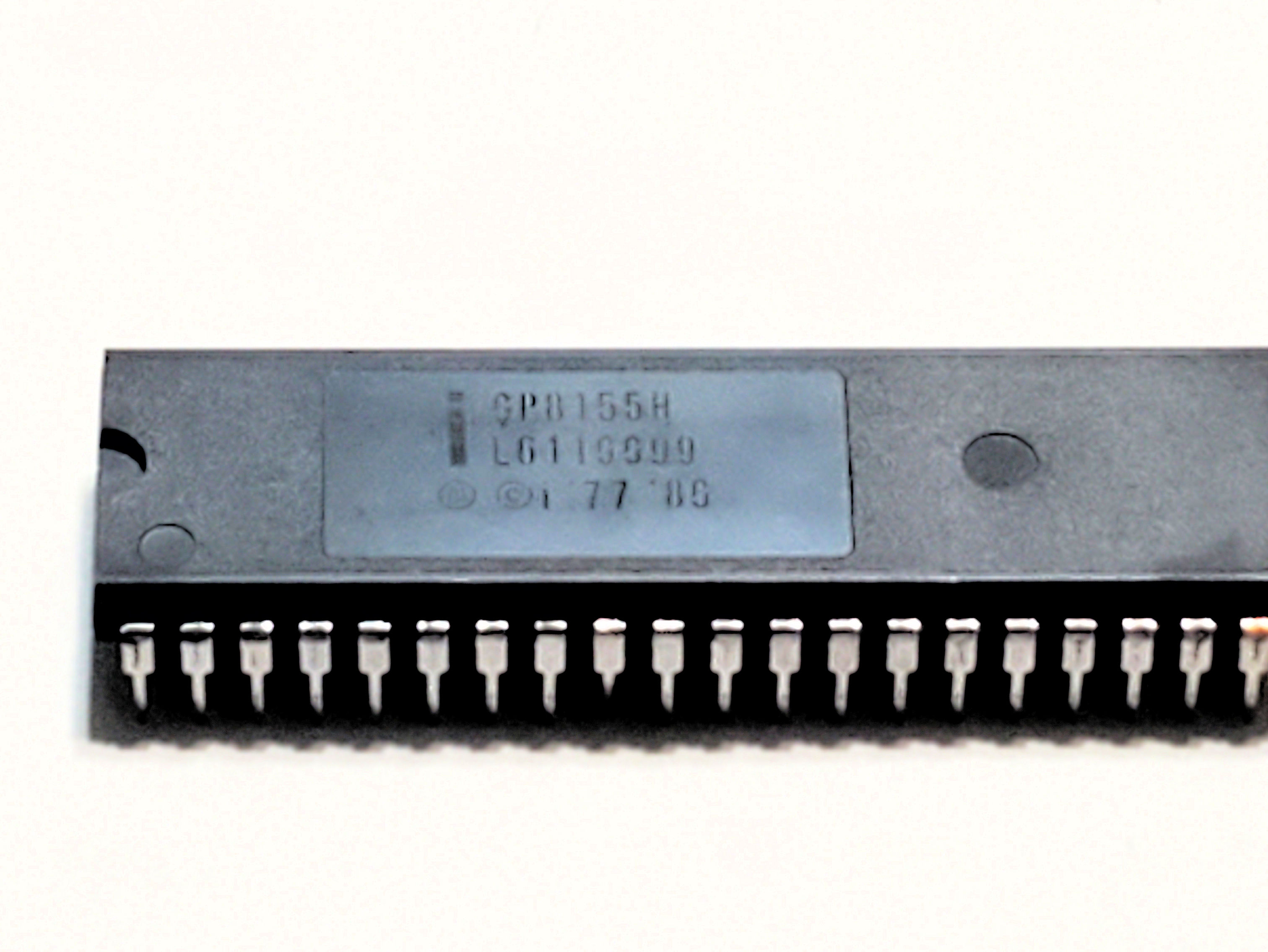 QP8155H-2   8155       40P DIP