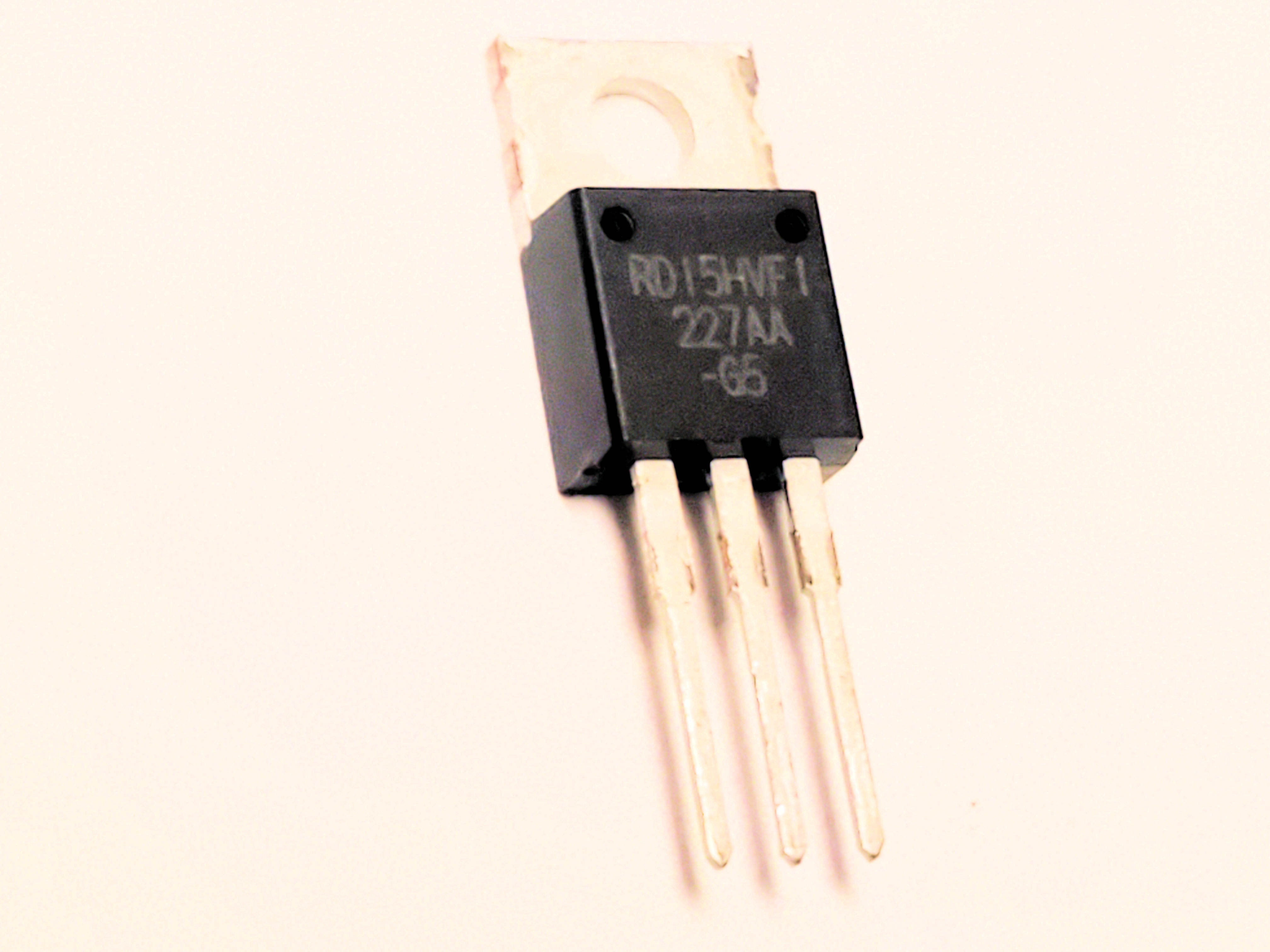 RD15HVF1   N/R   TO-220