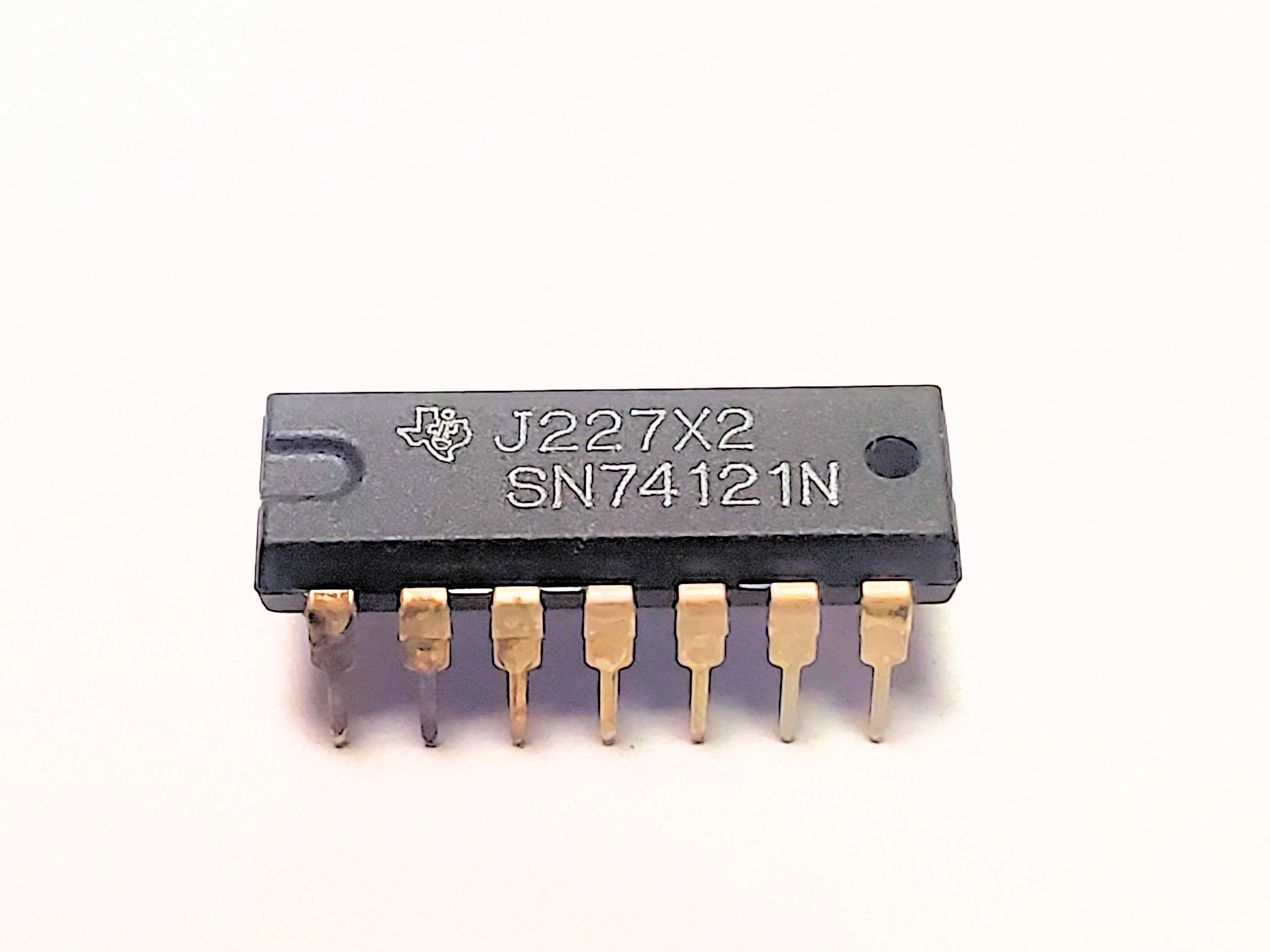 SN74121   74121        14P DIP