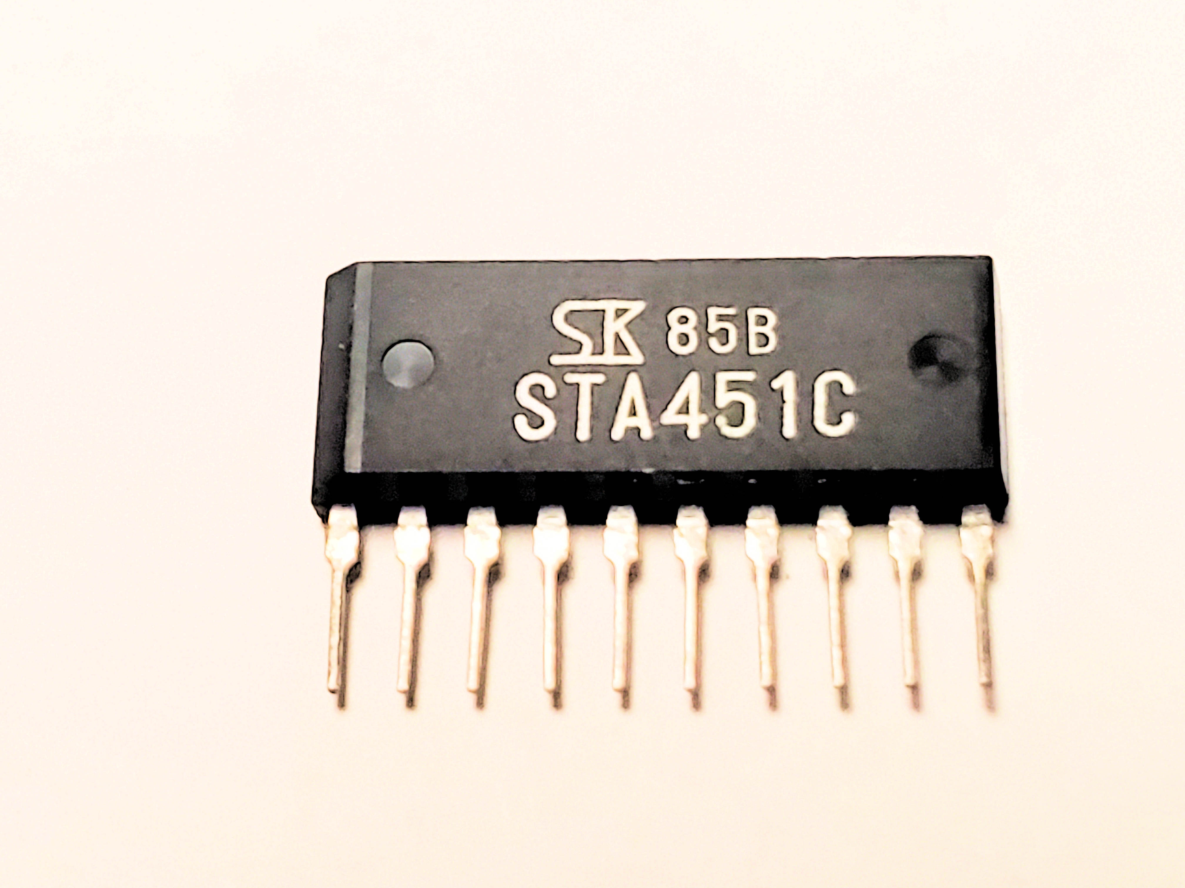 STA451C           10P SIP