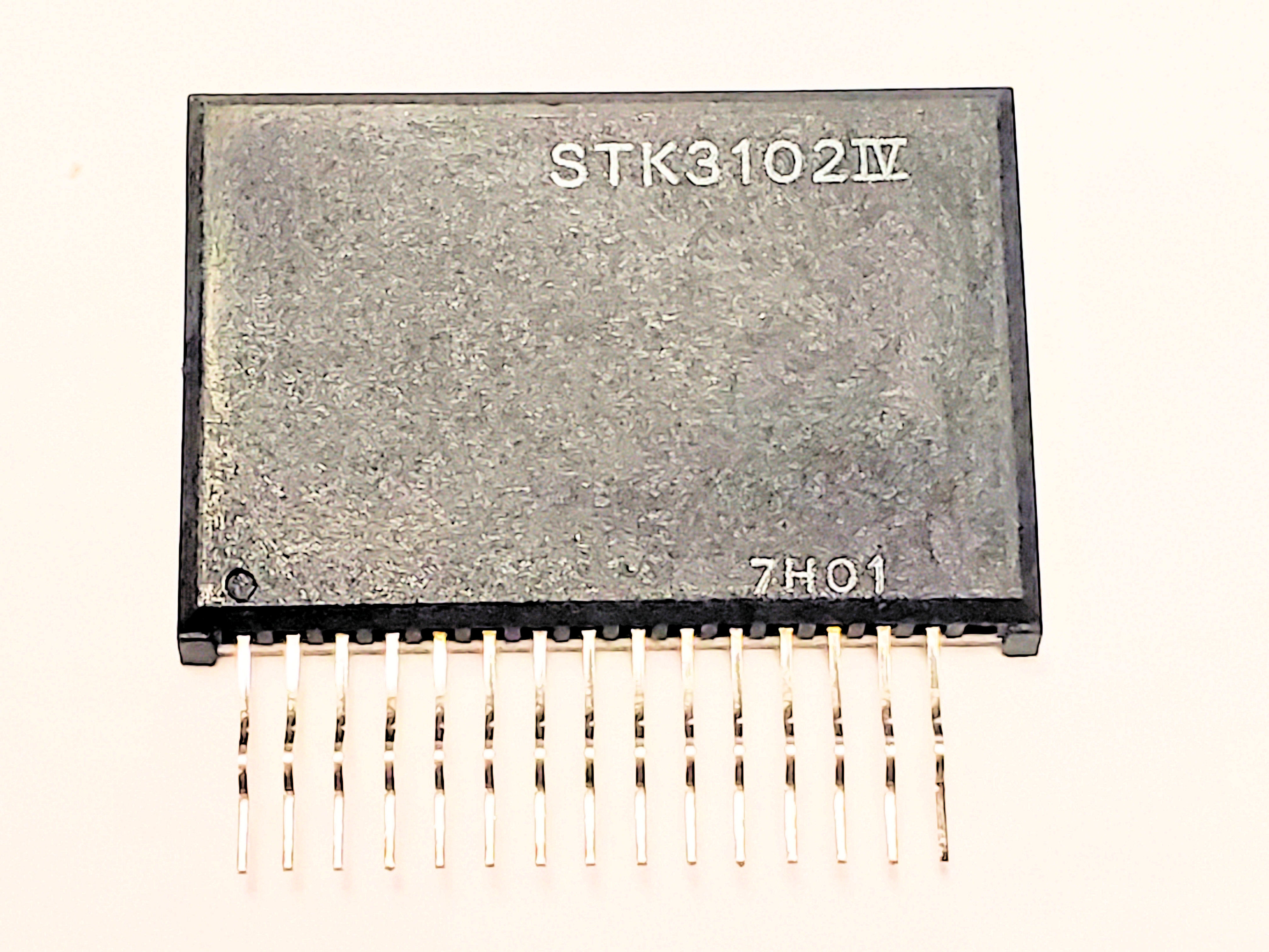 STK3102IV      15P SIP