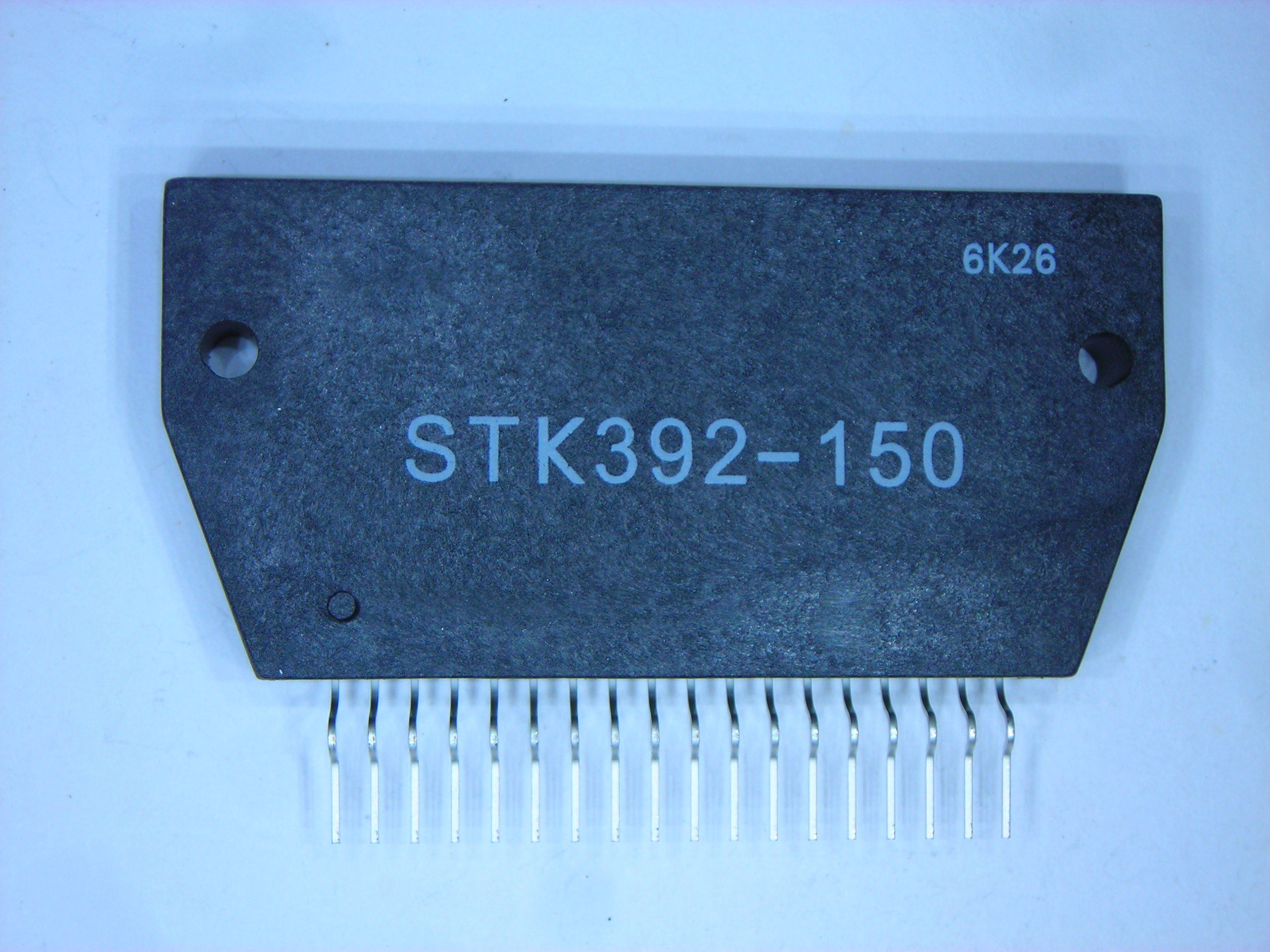 STK392-150       18P SIP