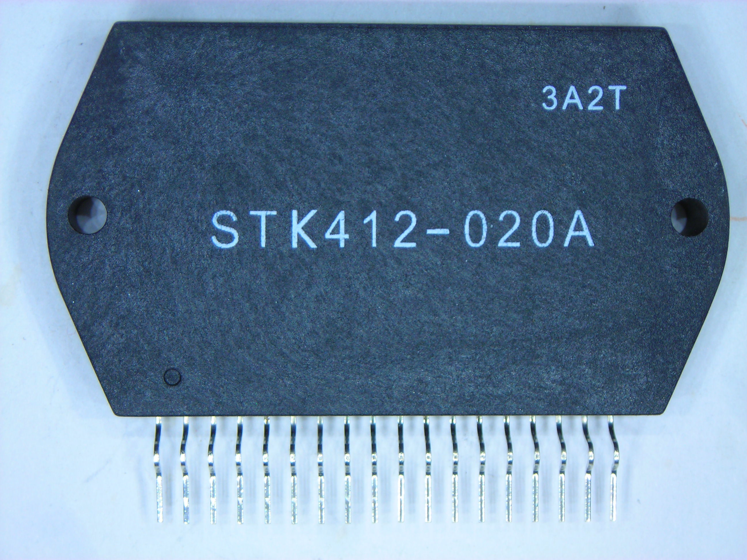 STK412-020     18P SIP