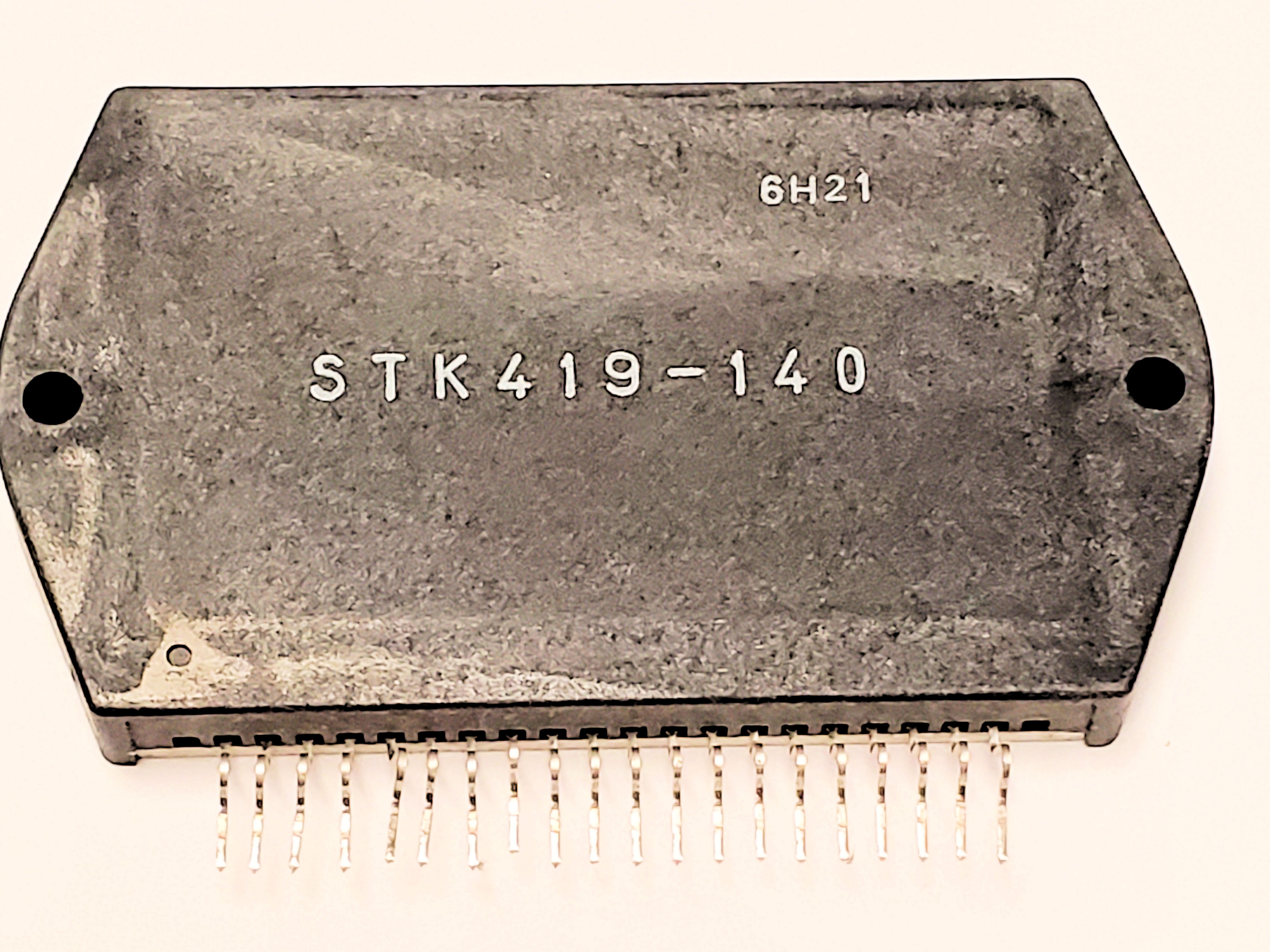 STK419-140        20P SIP