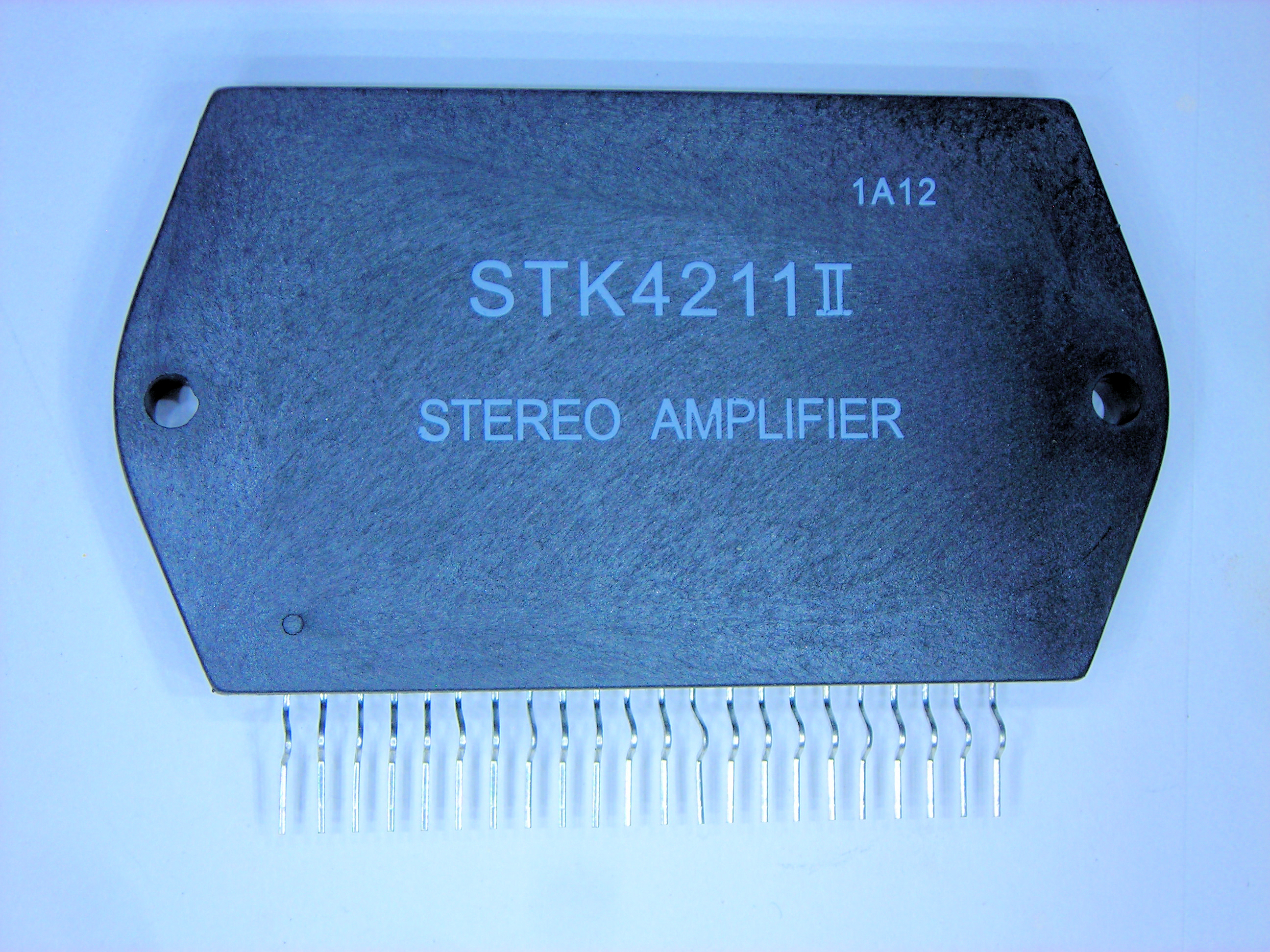 STK4211II          22P SIP