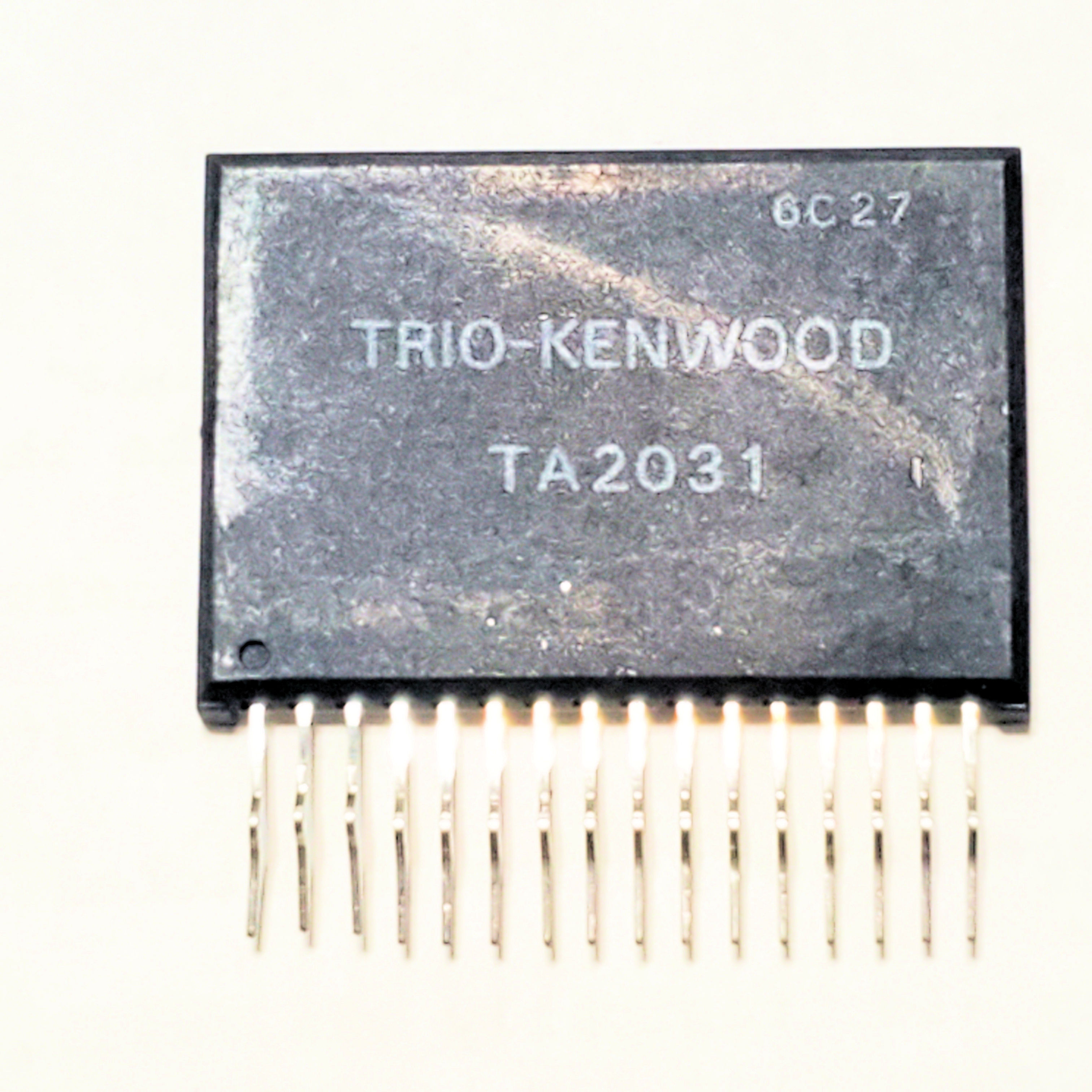 TA2031     KENWOOD  IC16P SIP 1 pc