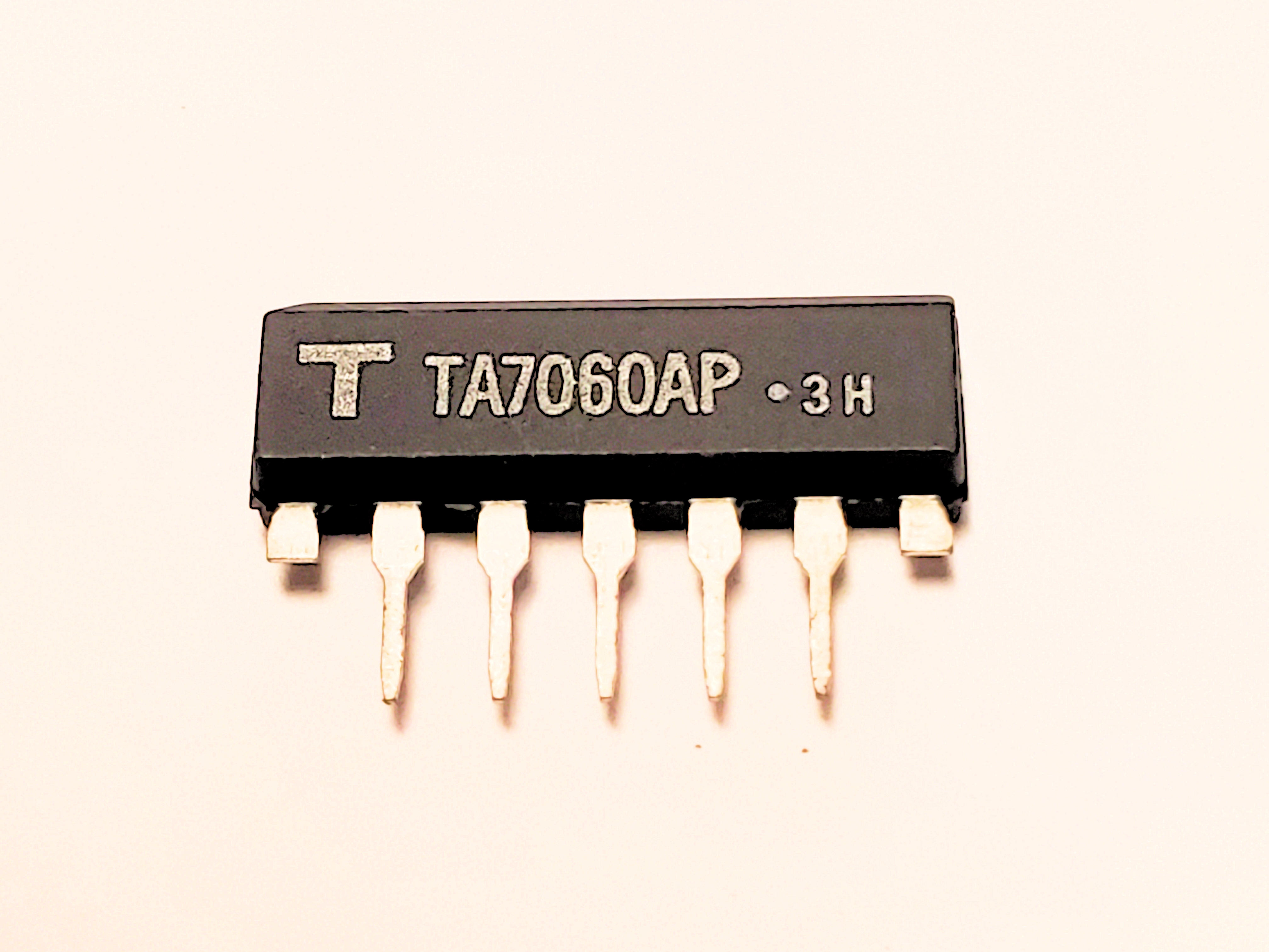 TA7060AP           5P SIP