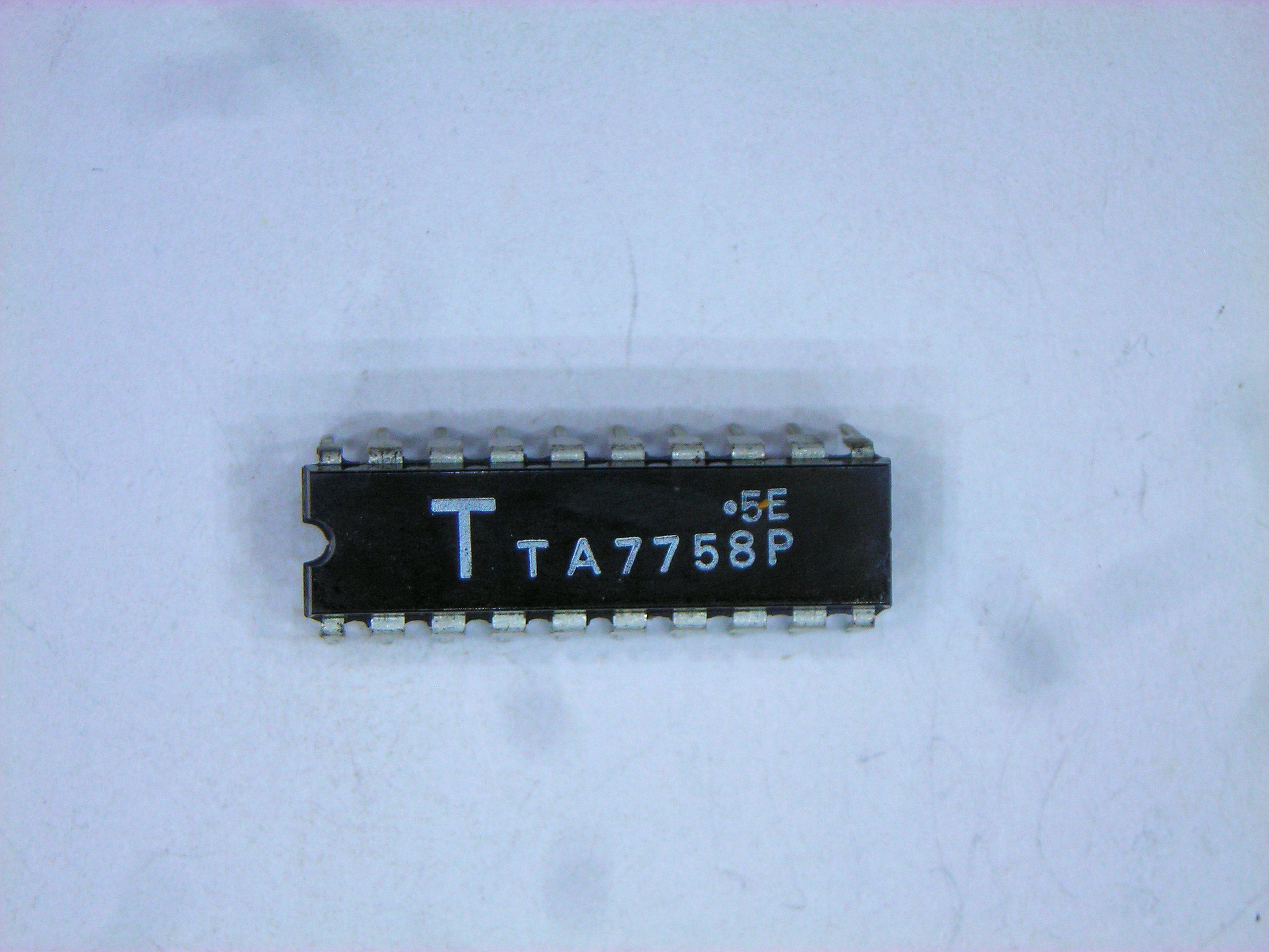 TA7758P           20P DIP  1 pc