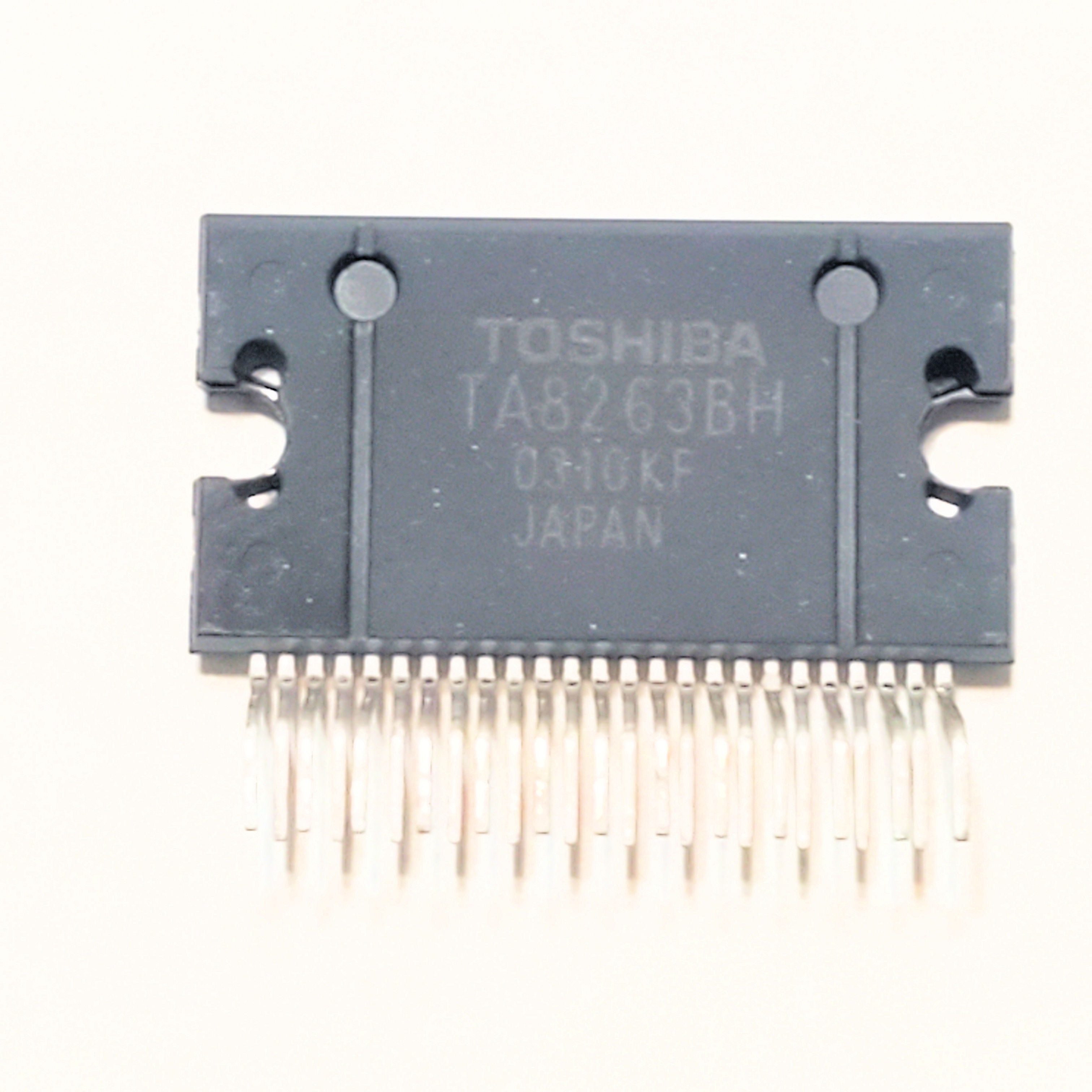 TA8263BH   IC   25P ZIP  1 pc