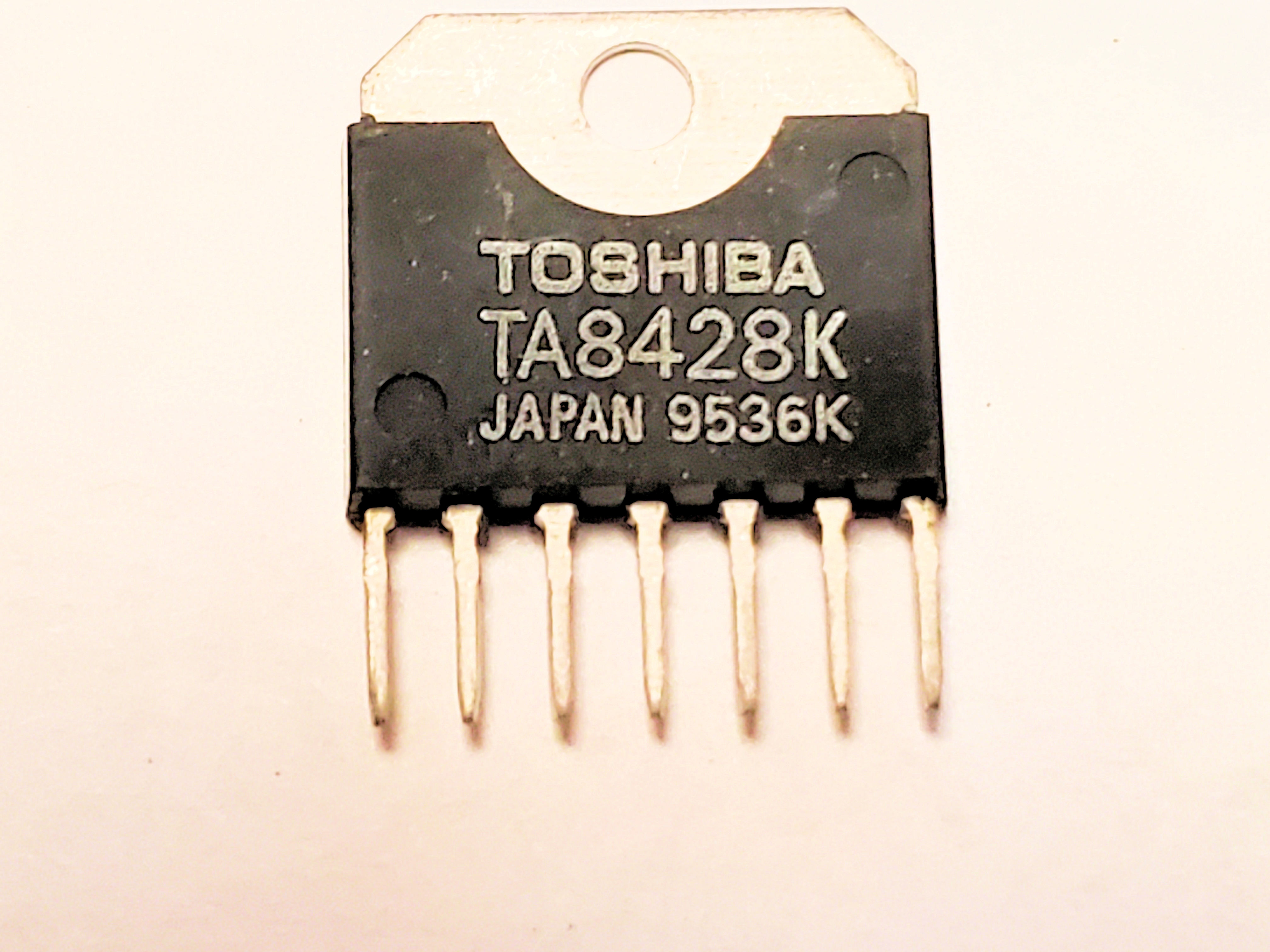 TA8428K          7P SIP