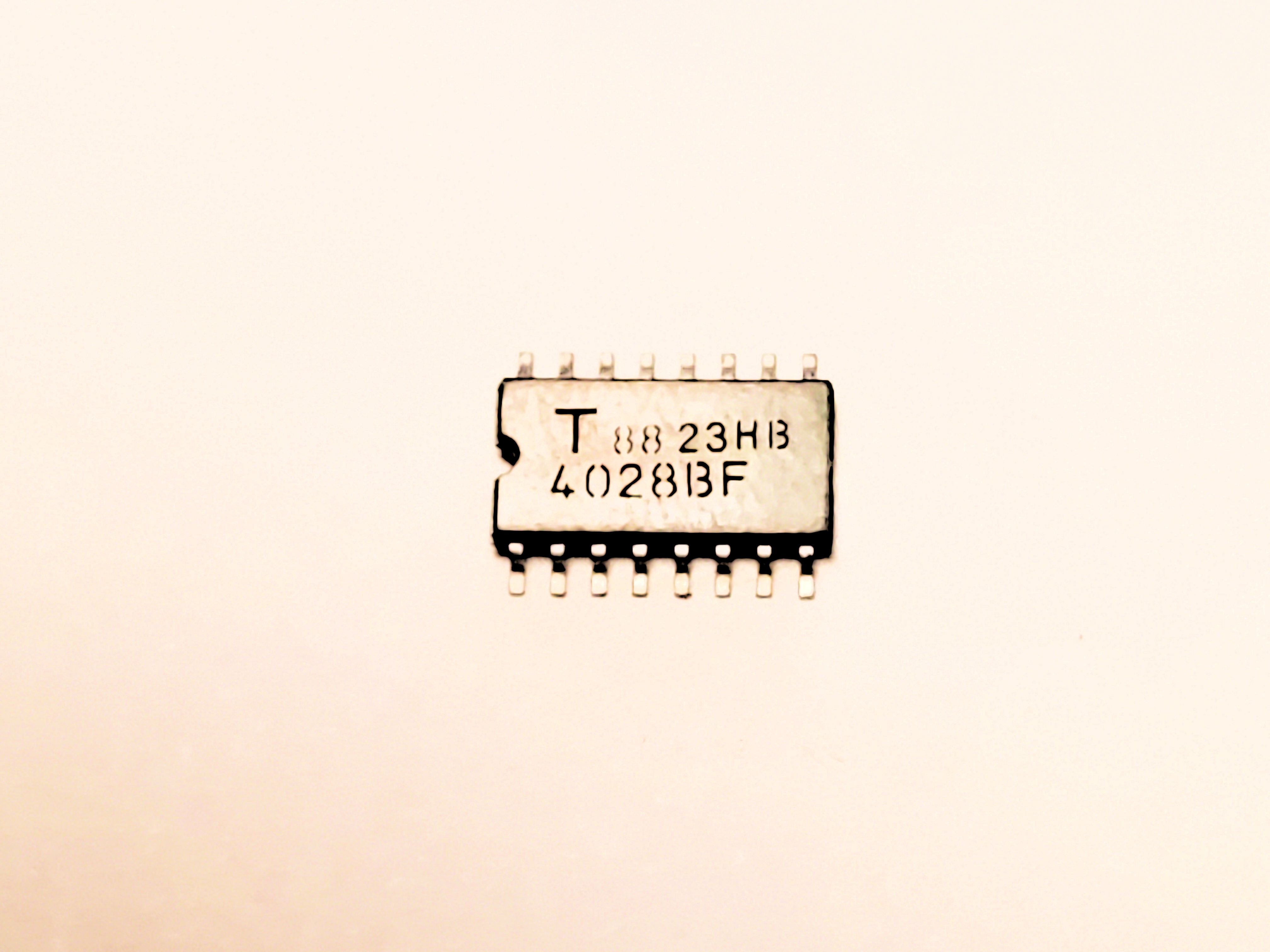 TC4028BF   4028        16P SMD