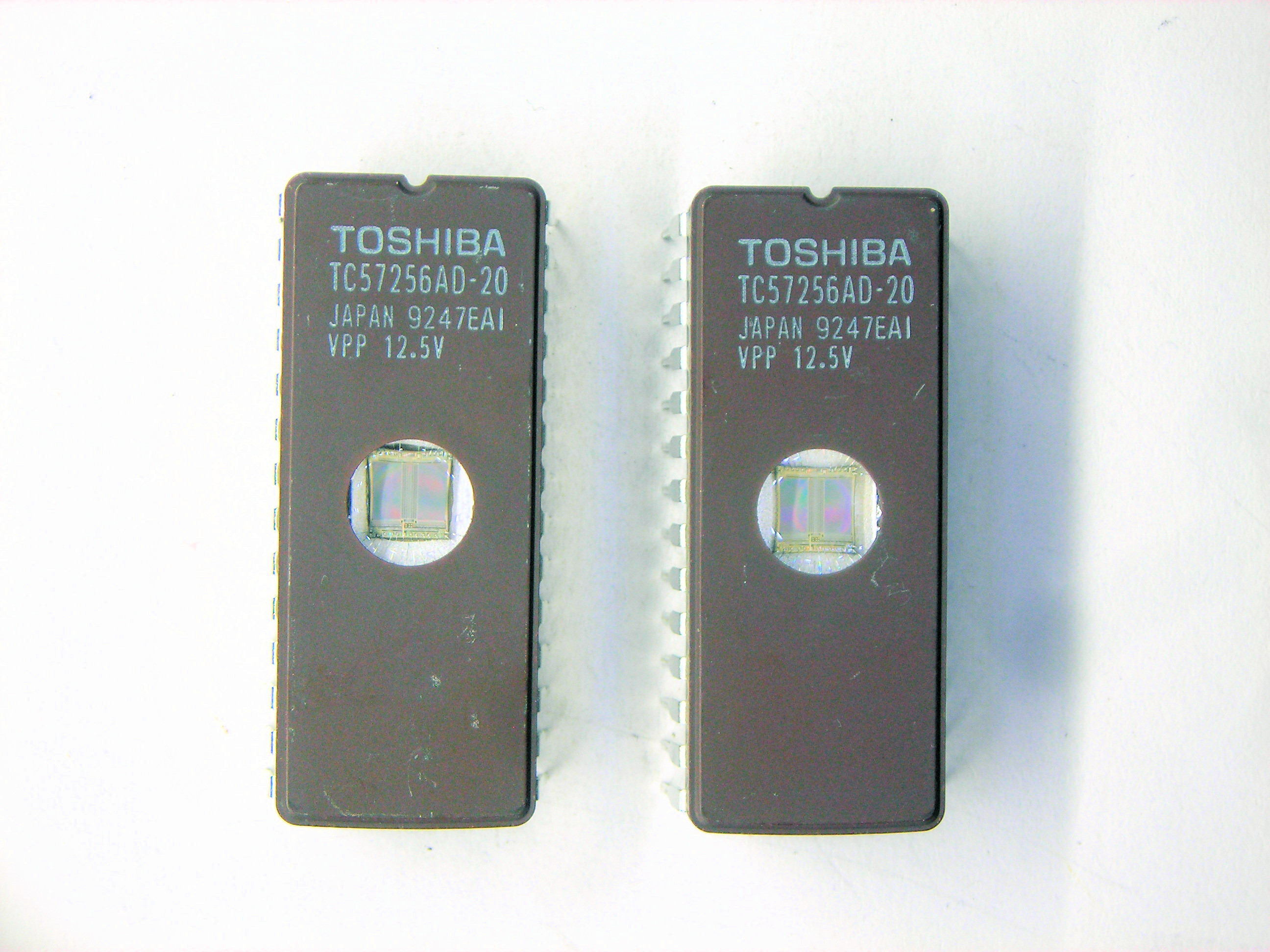 TC57256AD-20 256K DRAM 28P DIP