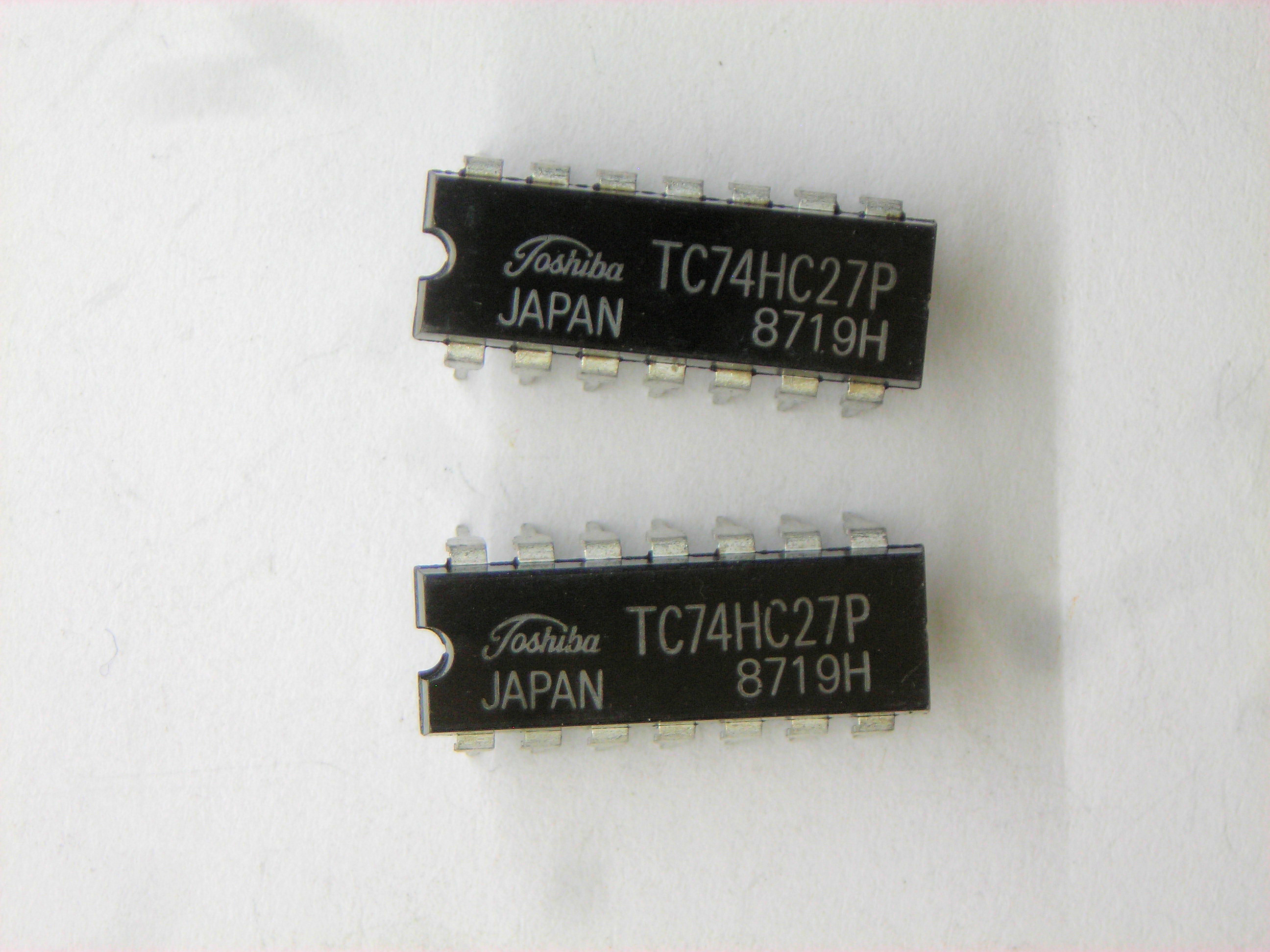 TC74HC27P   74HC27     14P DIP