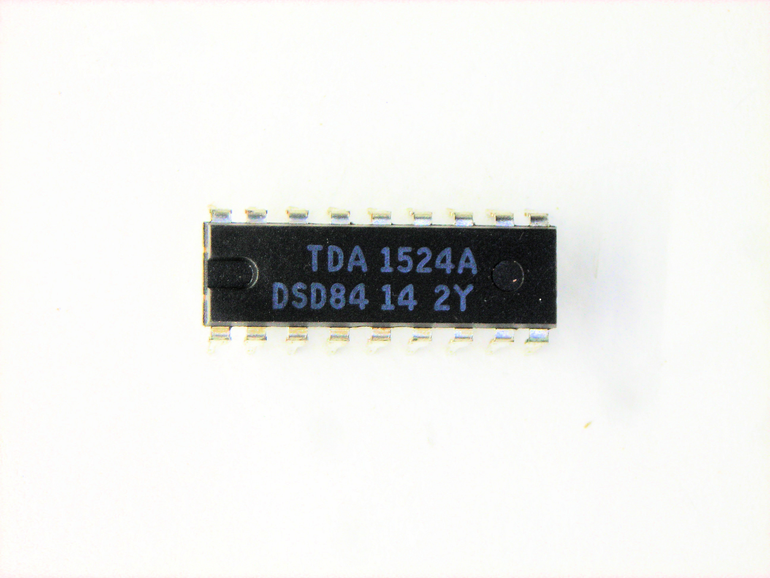 TDA1524A      18P DIP