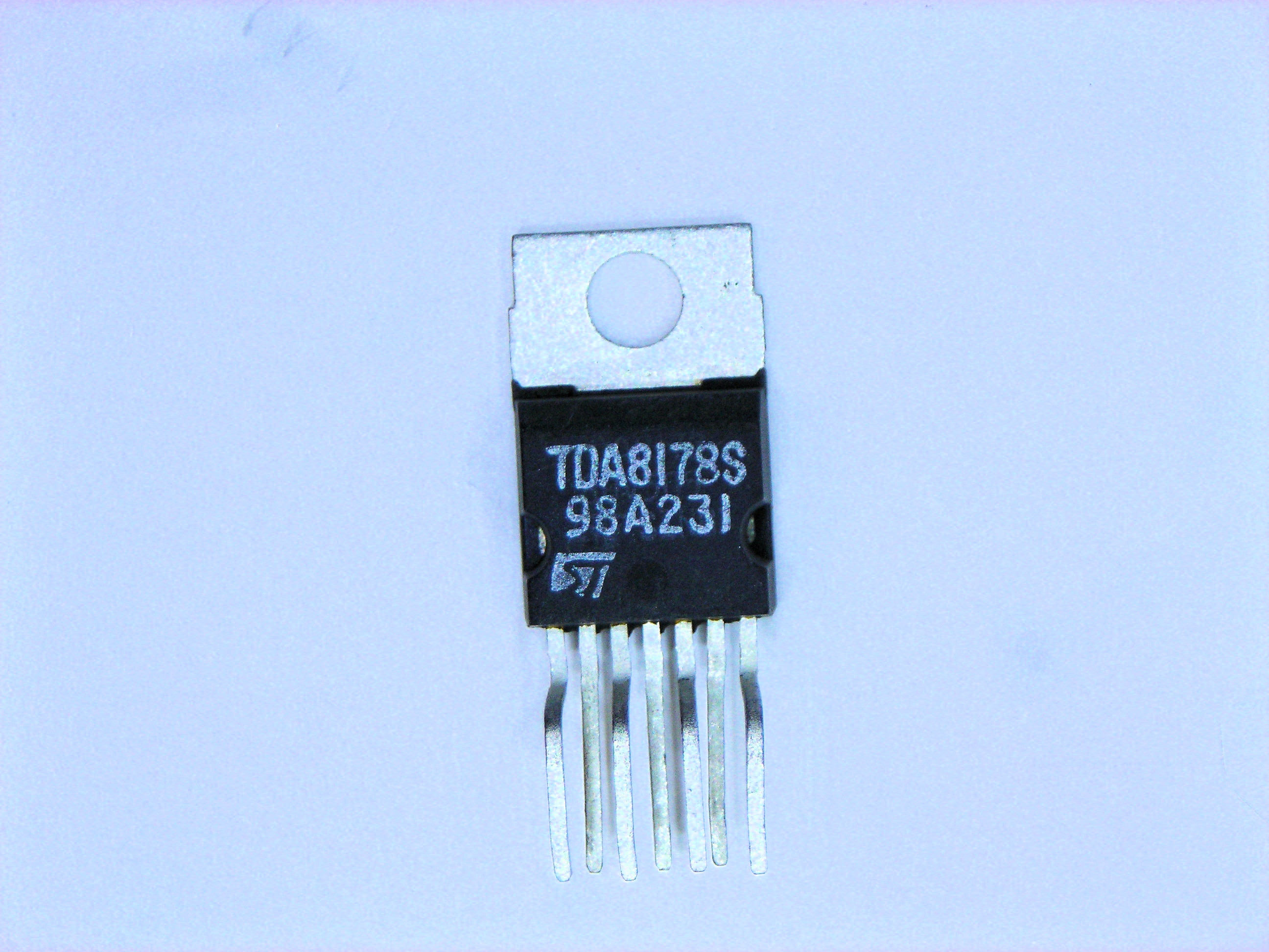 TDA8178S    7P ZIP