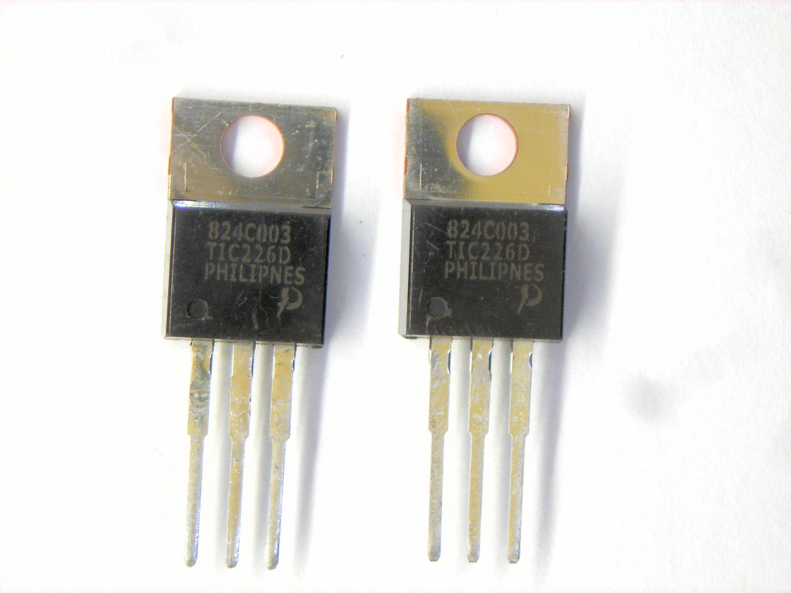 TIC226 100V 10A TRIAC  TO-220