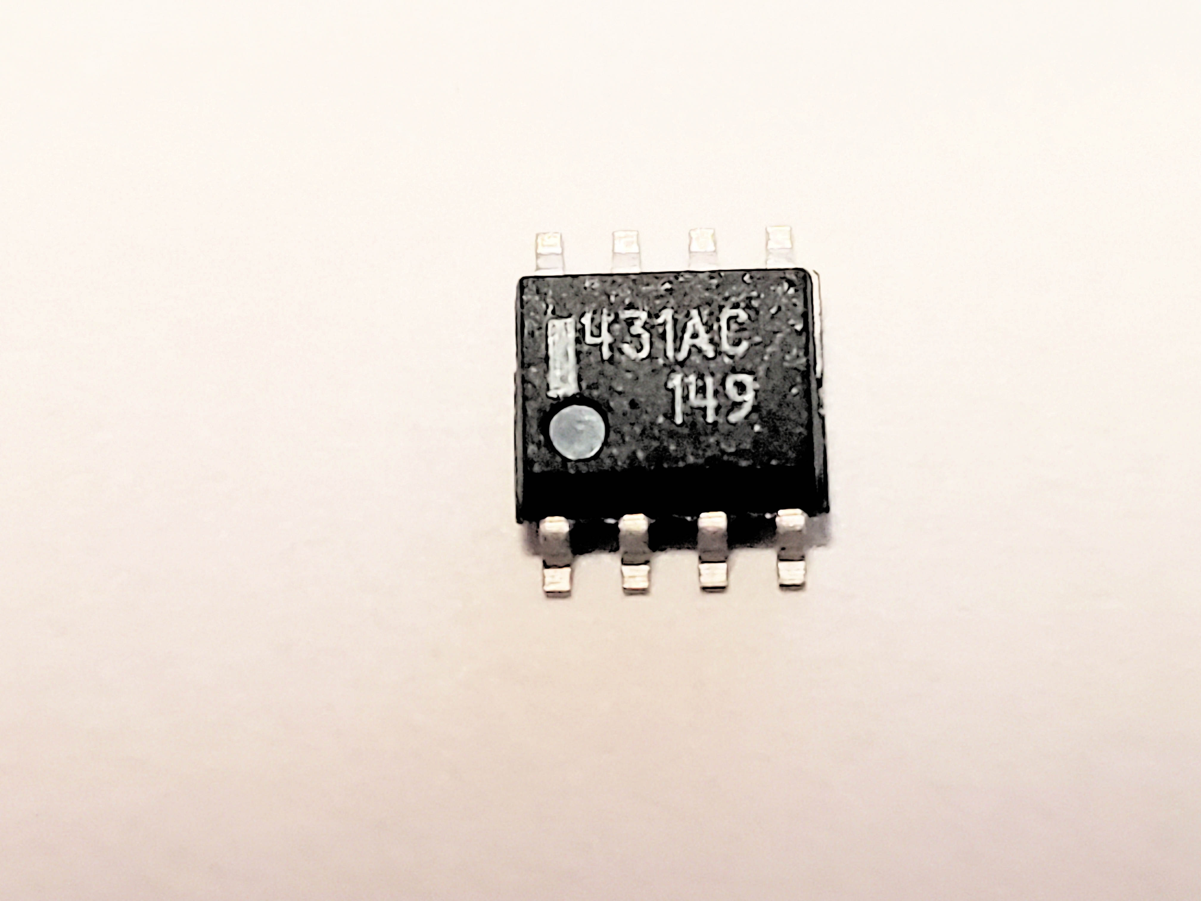 TL431AC    8P SMD