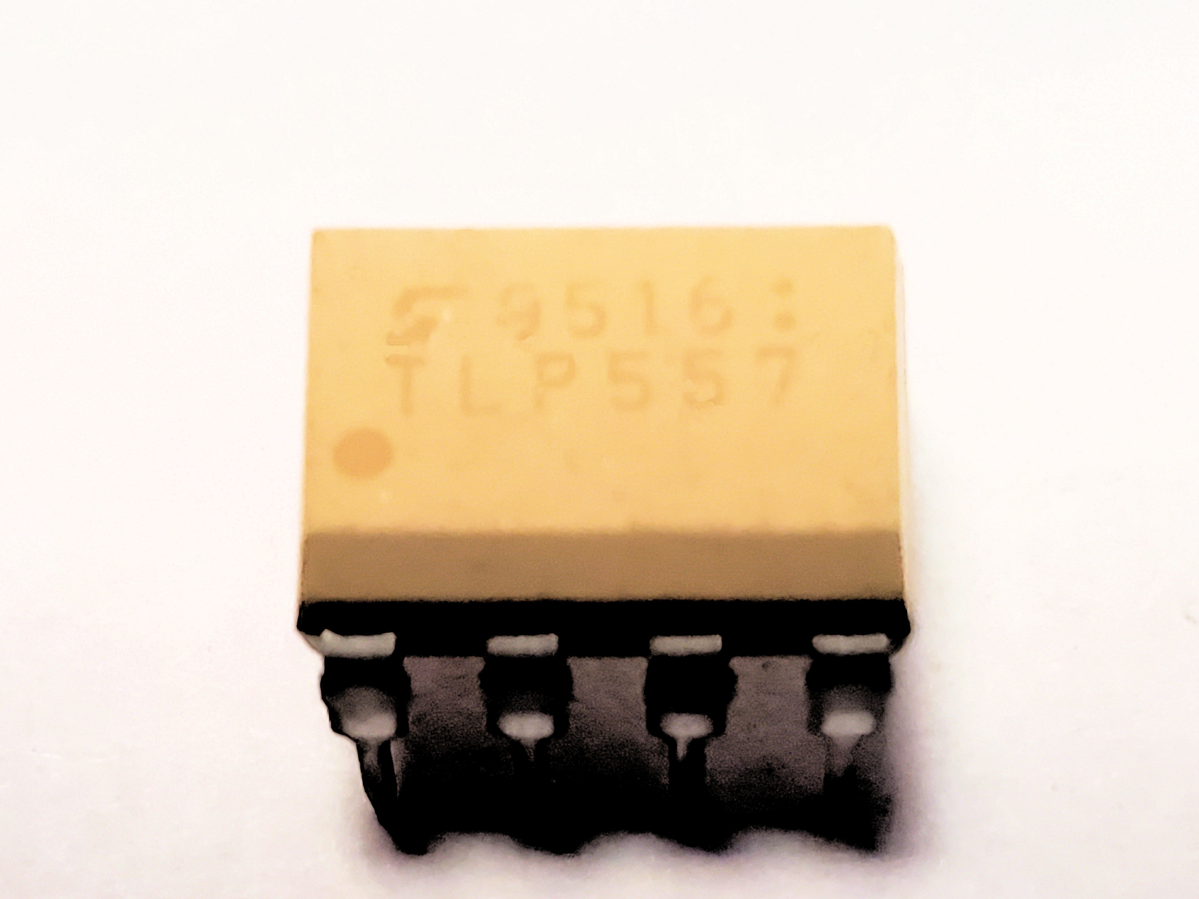 TLP557    OPTO       8P DIP