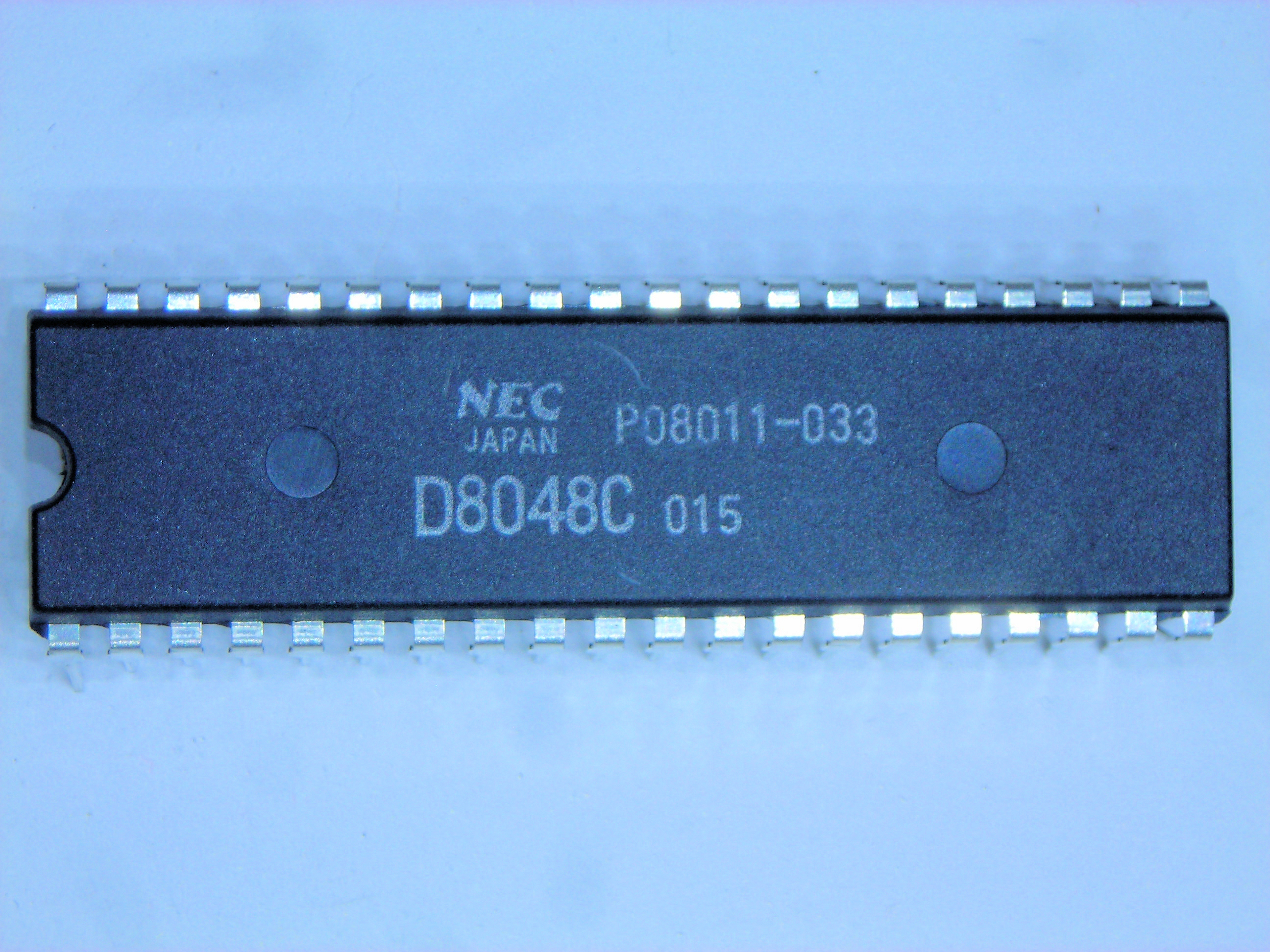 UPD8048C-015  NEC 40P DIP