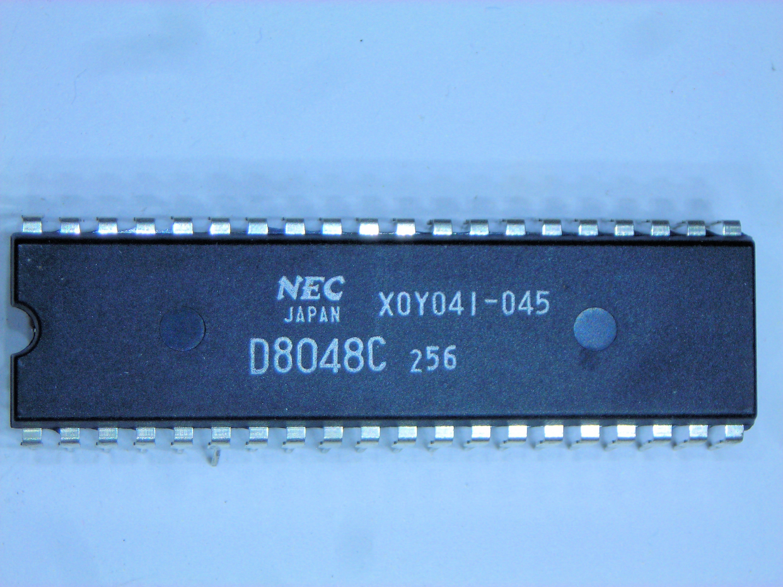 UPD8048C-256  NEC 40P DIP