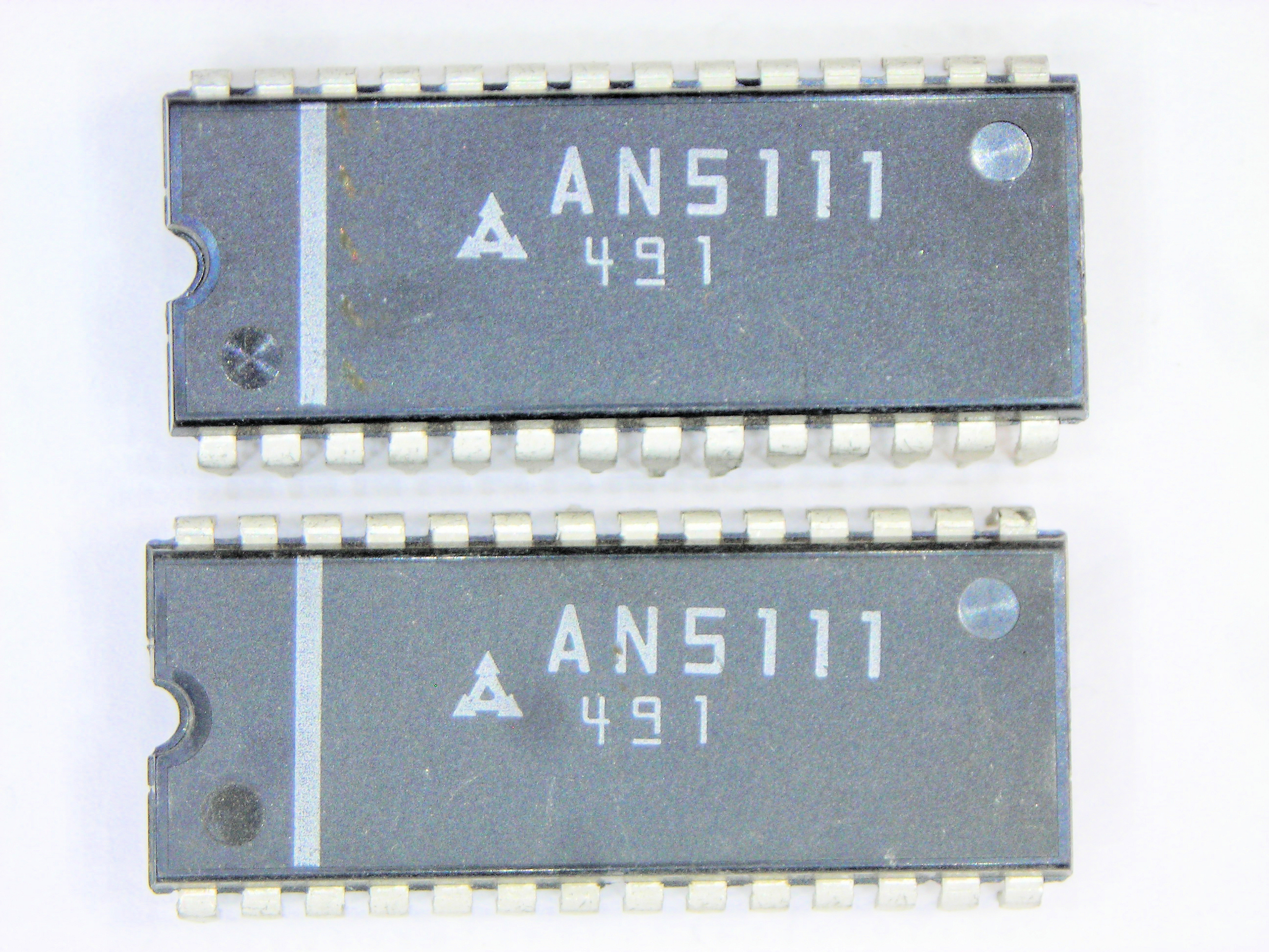 AN5111          28P DIP