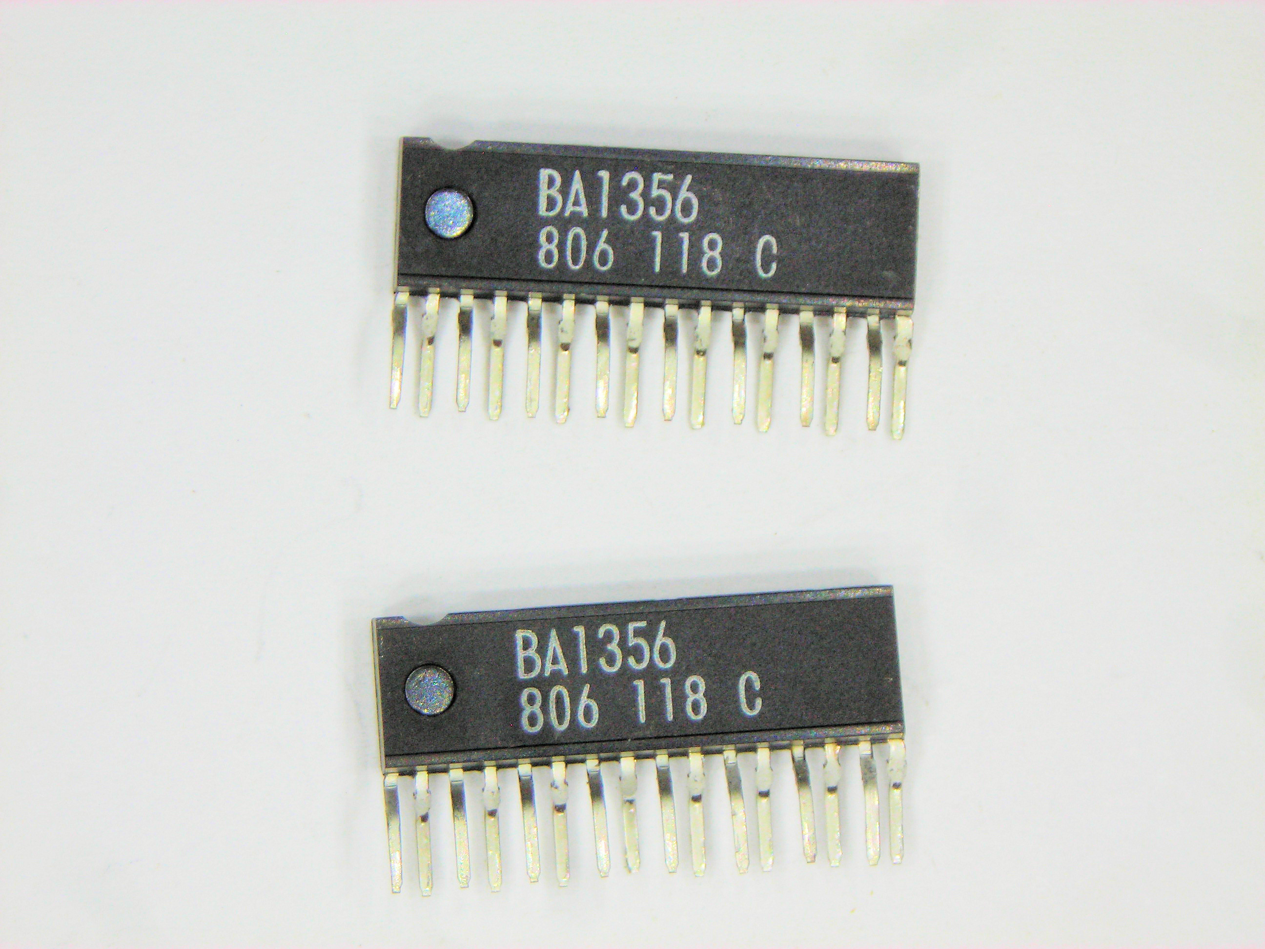 BA1356            16P ZIP