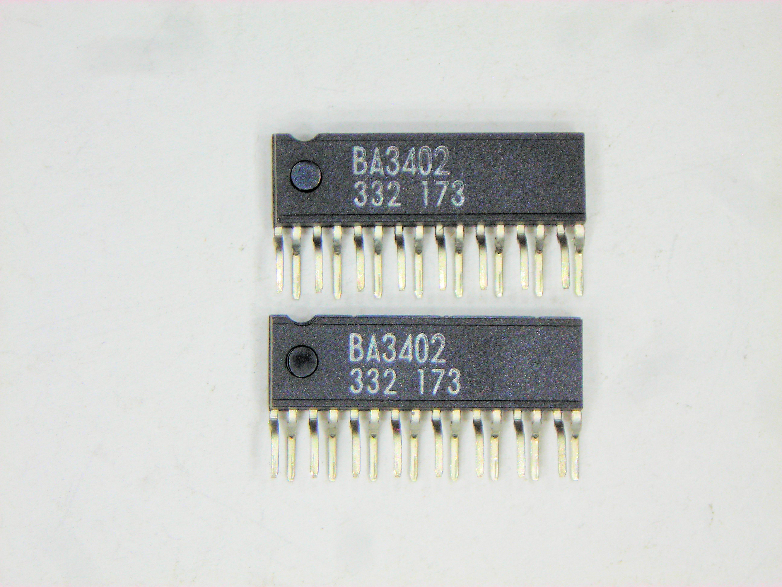 BA3402            16P ZIP