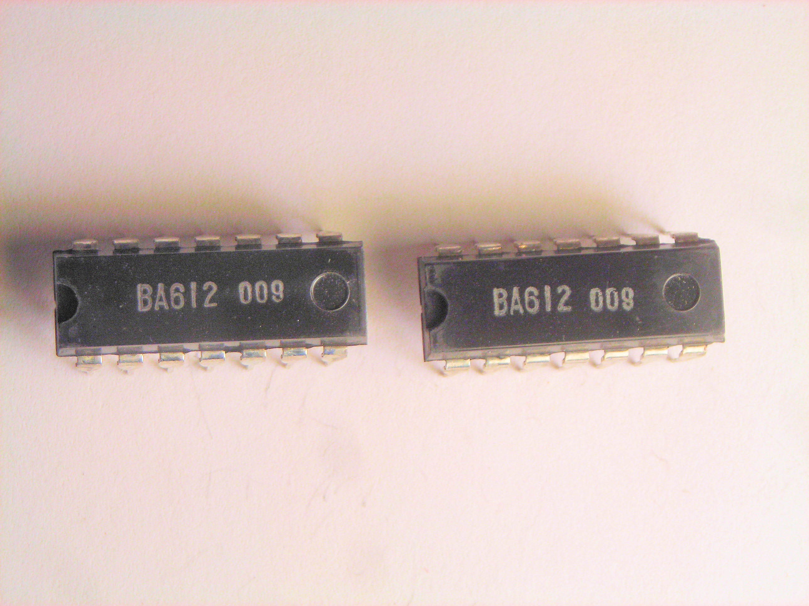 BA612            14P DIP