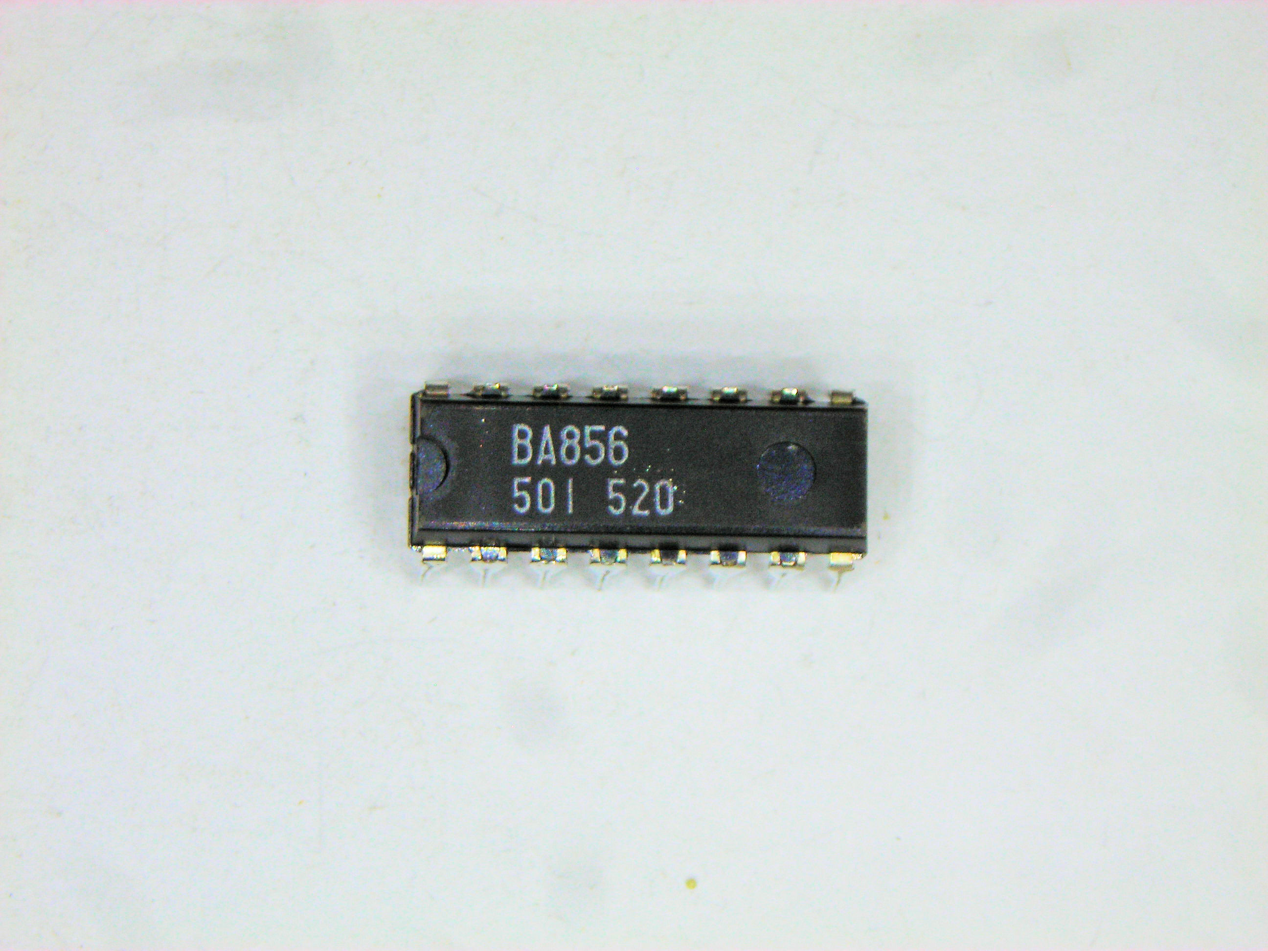 BA856            16P DIP