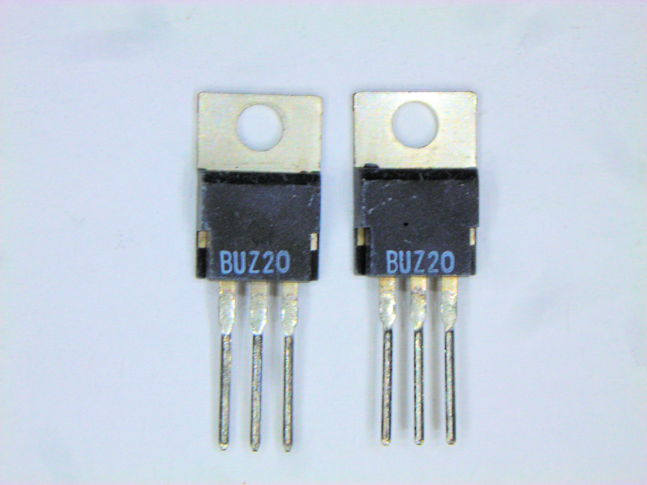 BUZ20 ALT IRF530   TO-220