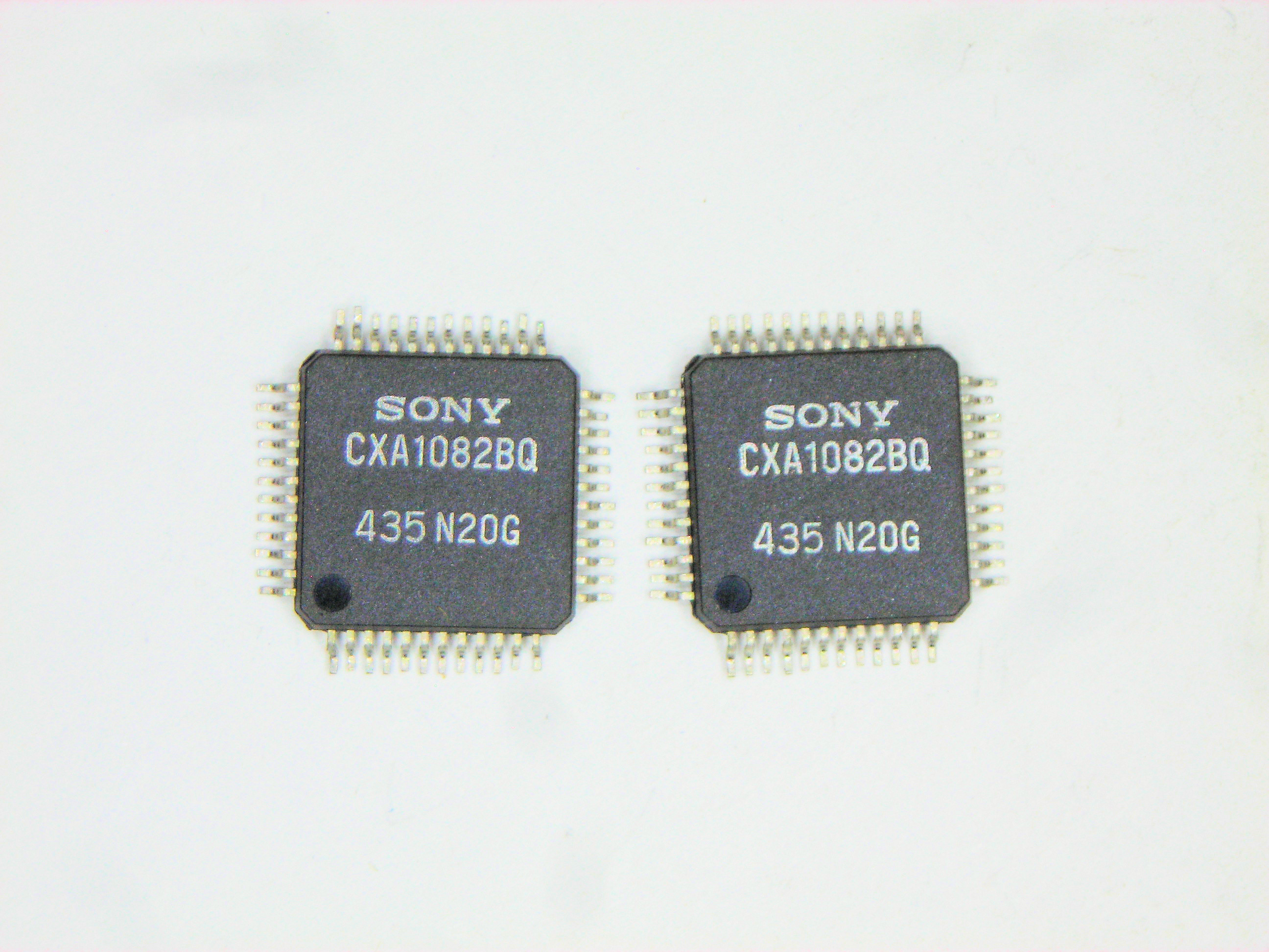 CXA1082A(B)        48P SMD