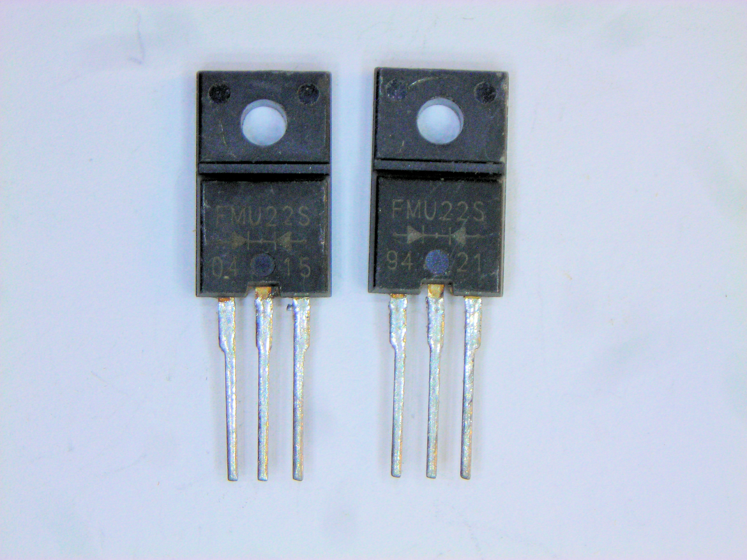 FMU22S  200V 10A Dual Diode