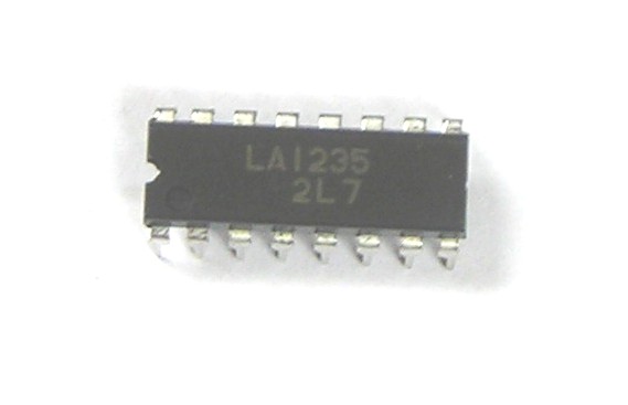 LA1235            16P DIP