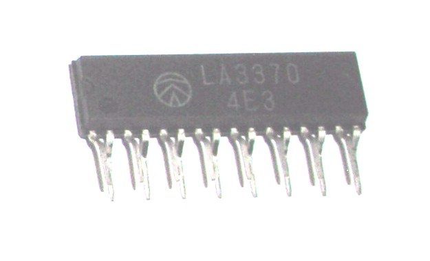 LA3370            16P ZIP