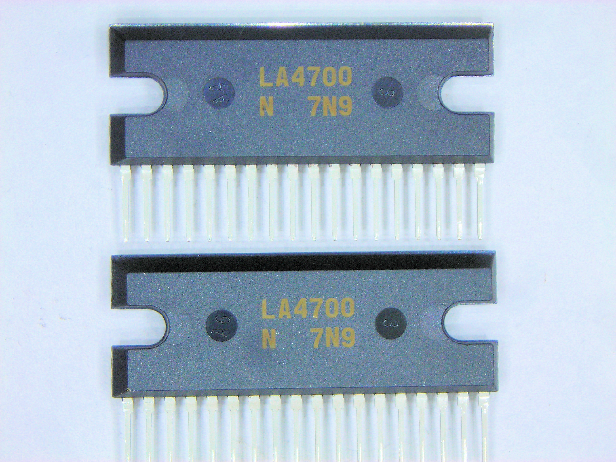 LA4700N           18P SIP