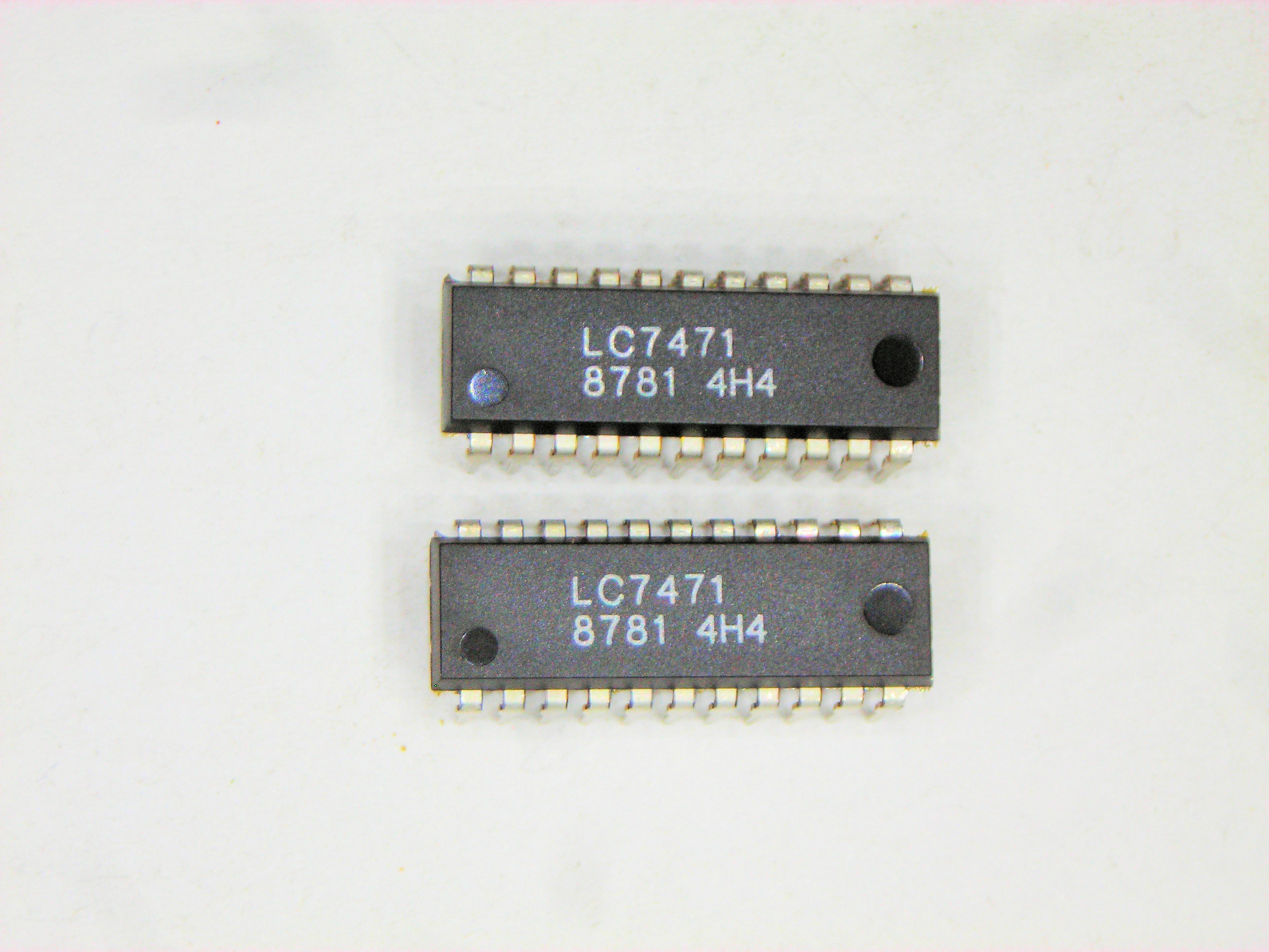 LC7471          22P DIP