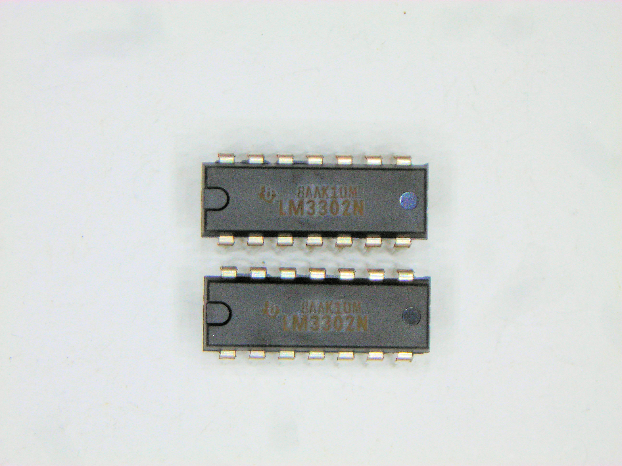 LM3302N    14P DIP