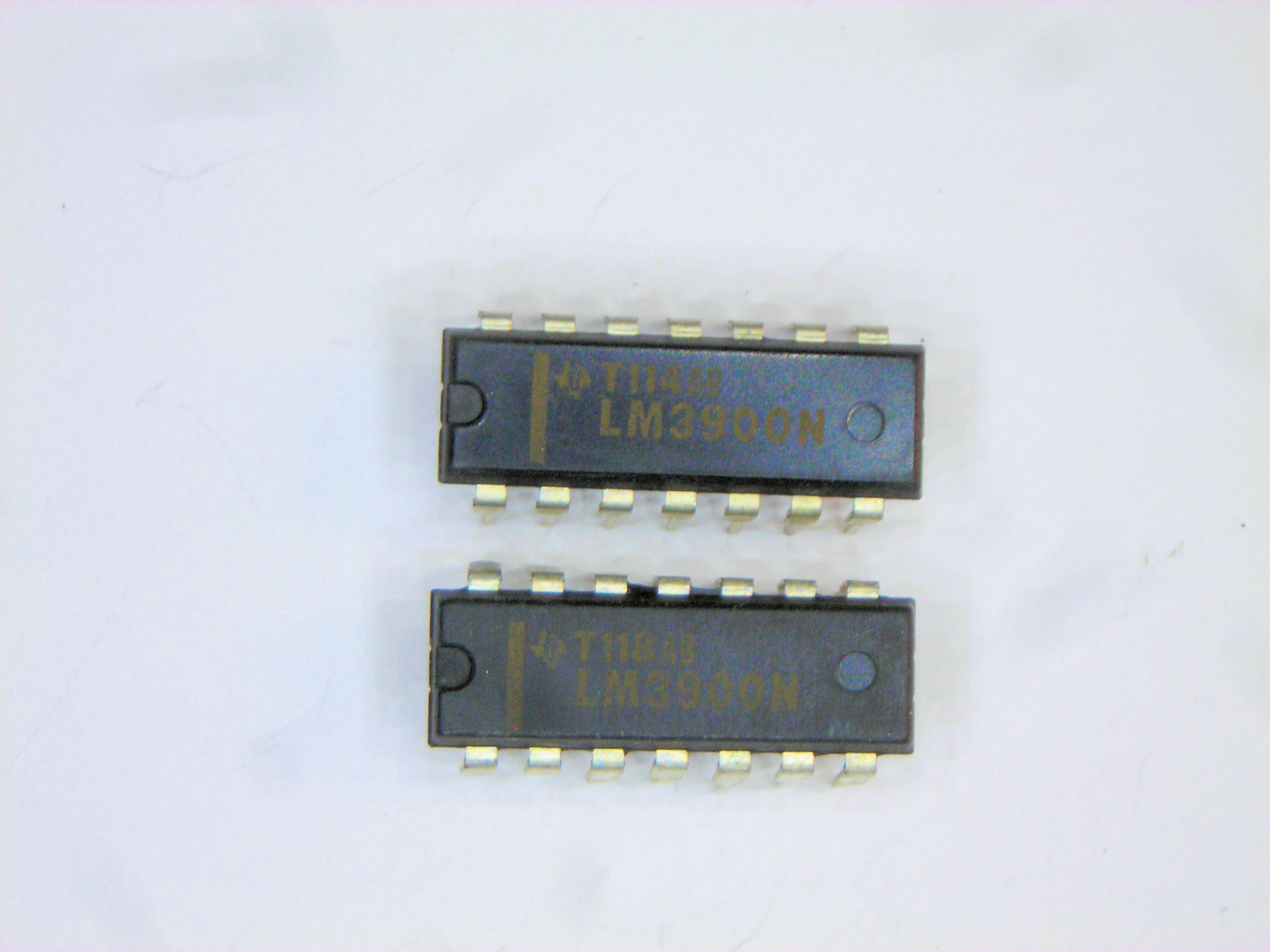 LM3900N    14P DIP