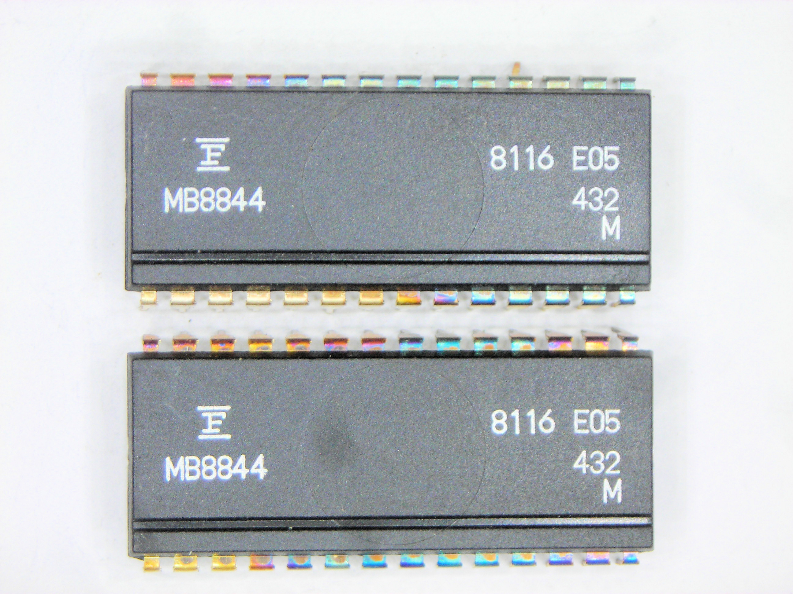 MB8844-8136  LG        28P DIP