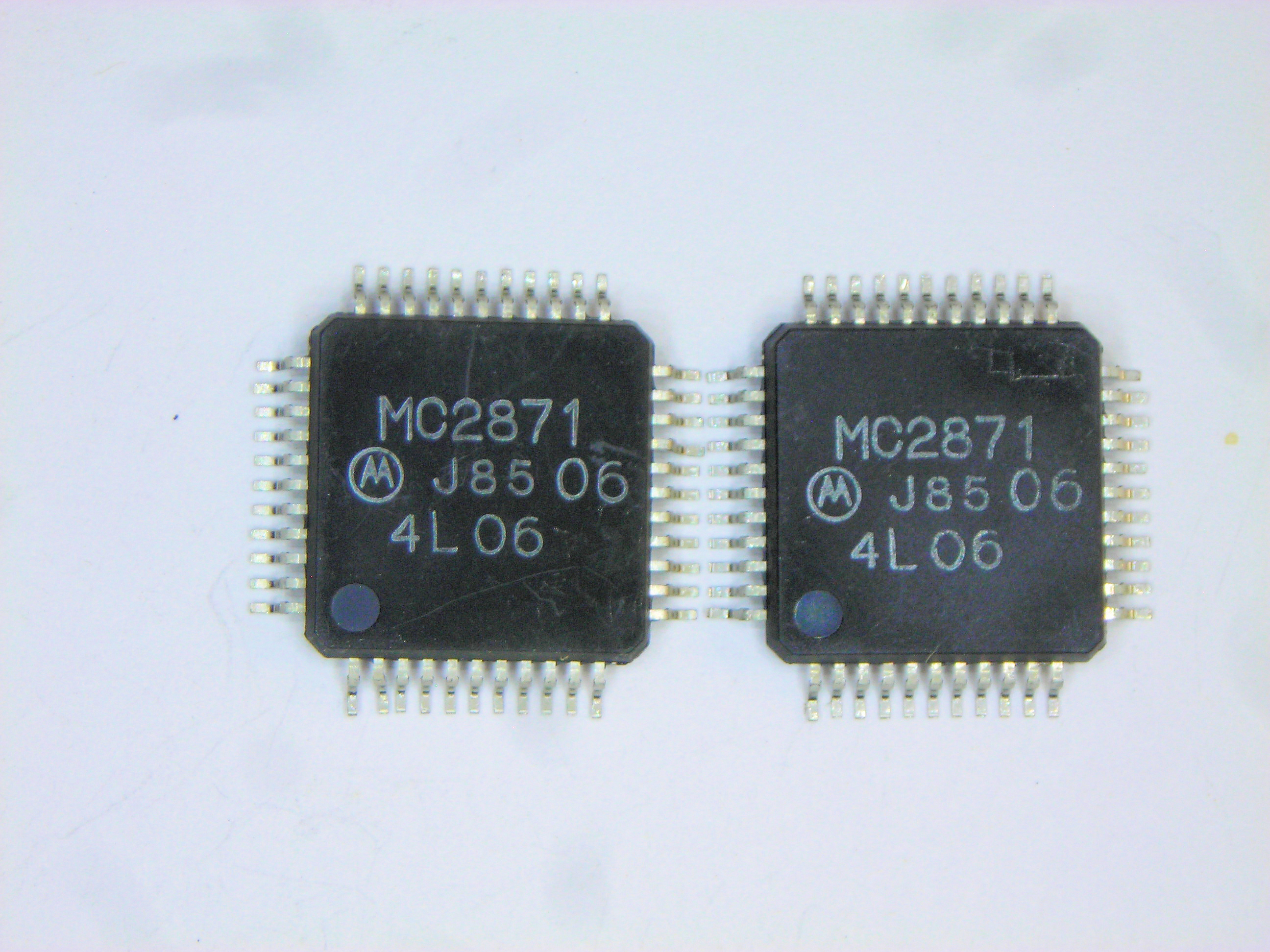 MC2871A    44P SMD