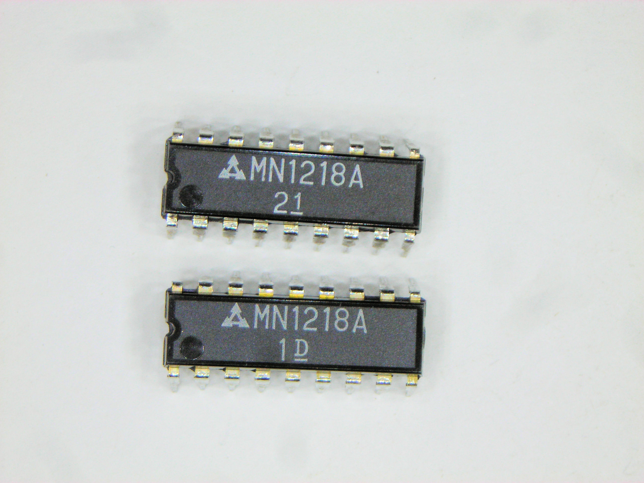 MN1218A           18P DIP