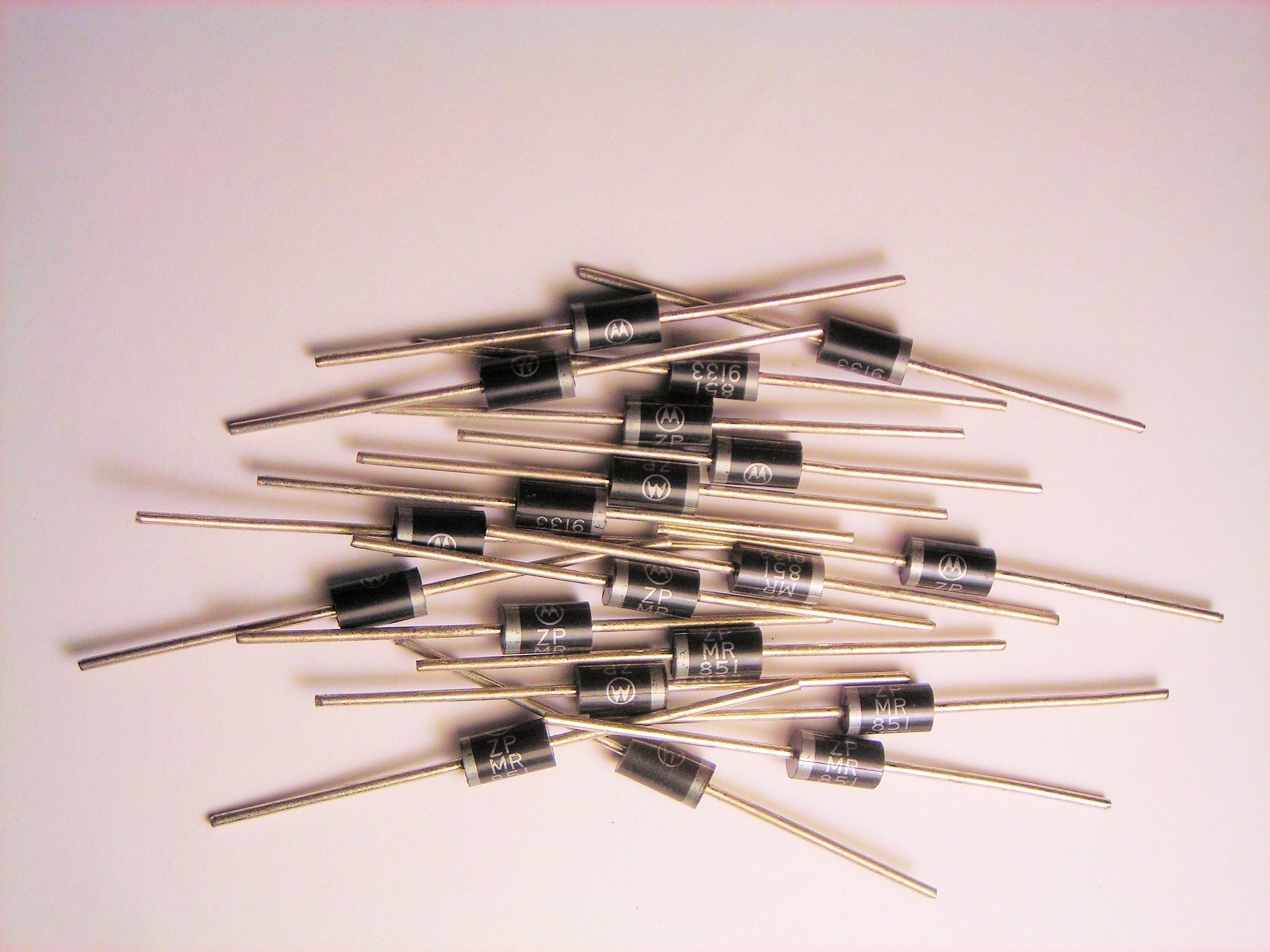 MR851 100V 3A  FAST  DIODE