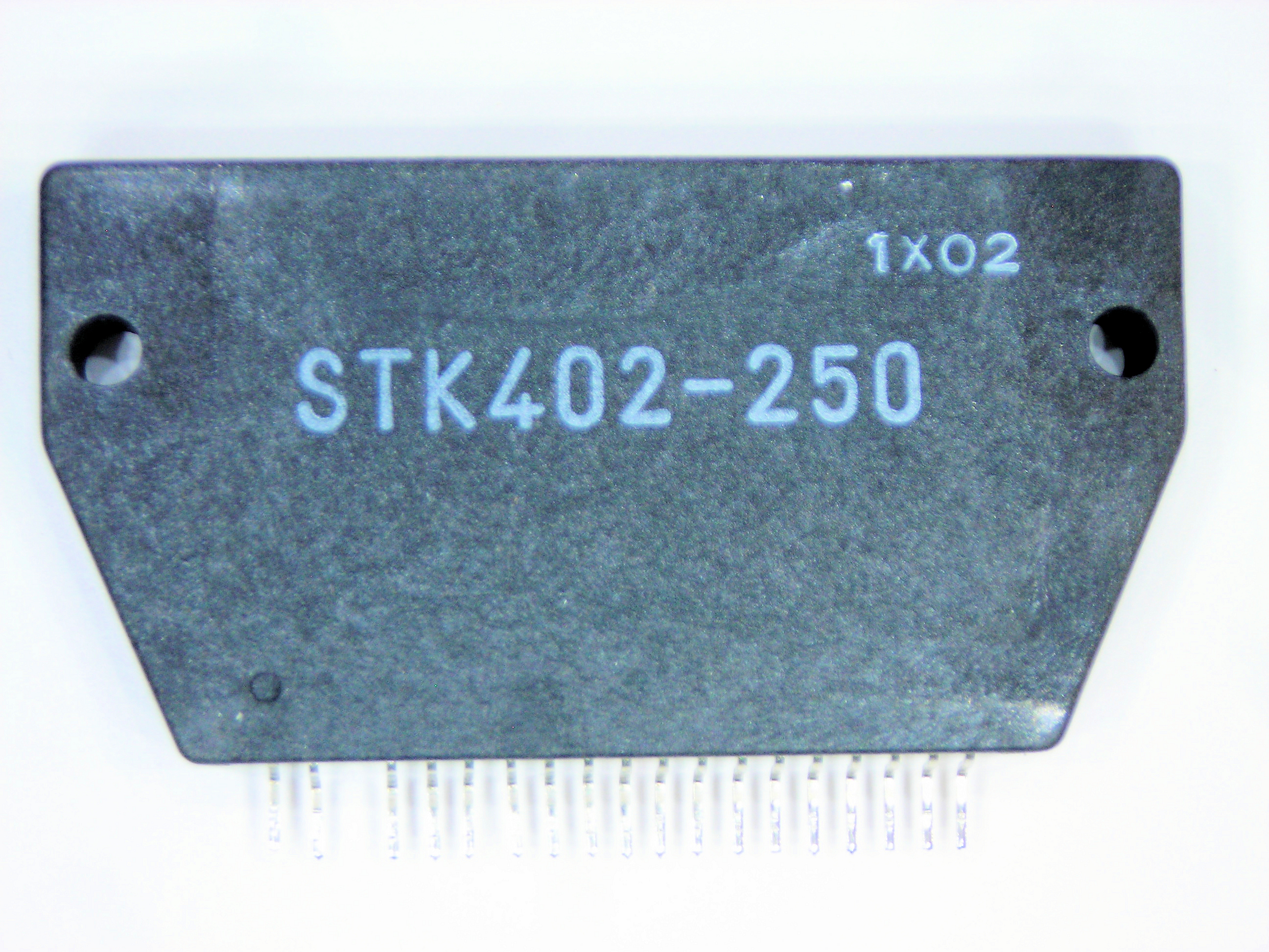 STK402-250       18P DIP