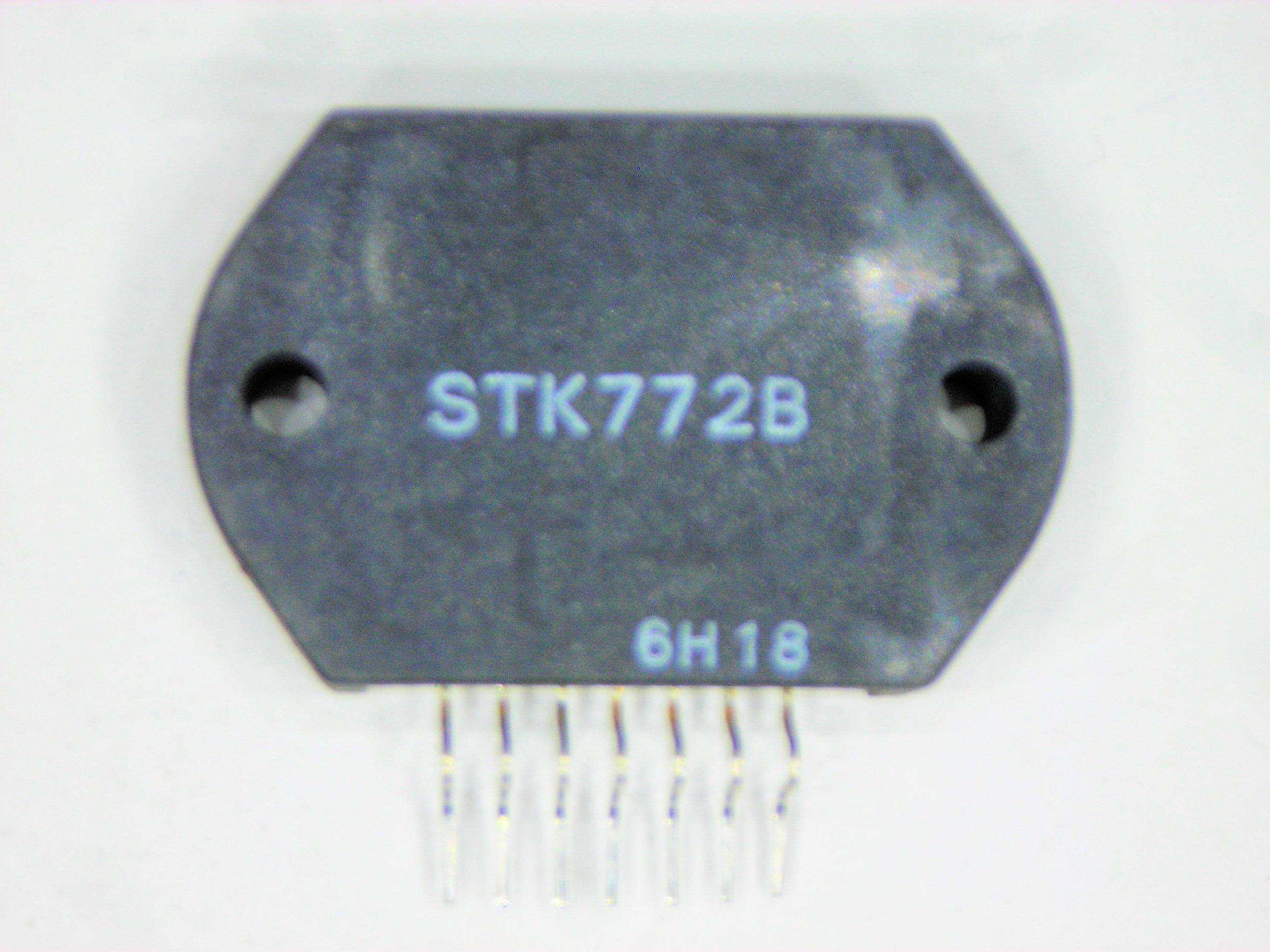 STK772            7P SIP