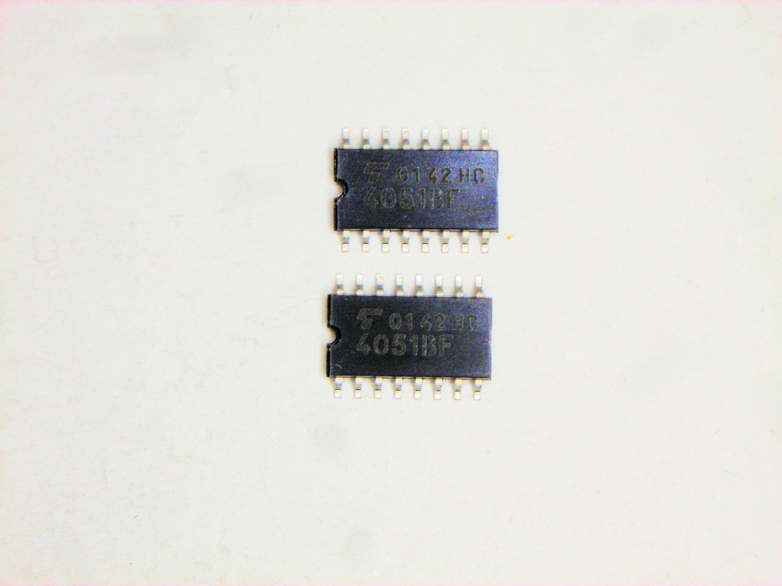 TC4051BF   4051        16P SMD