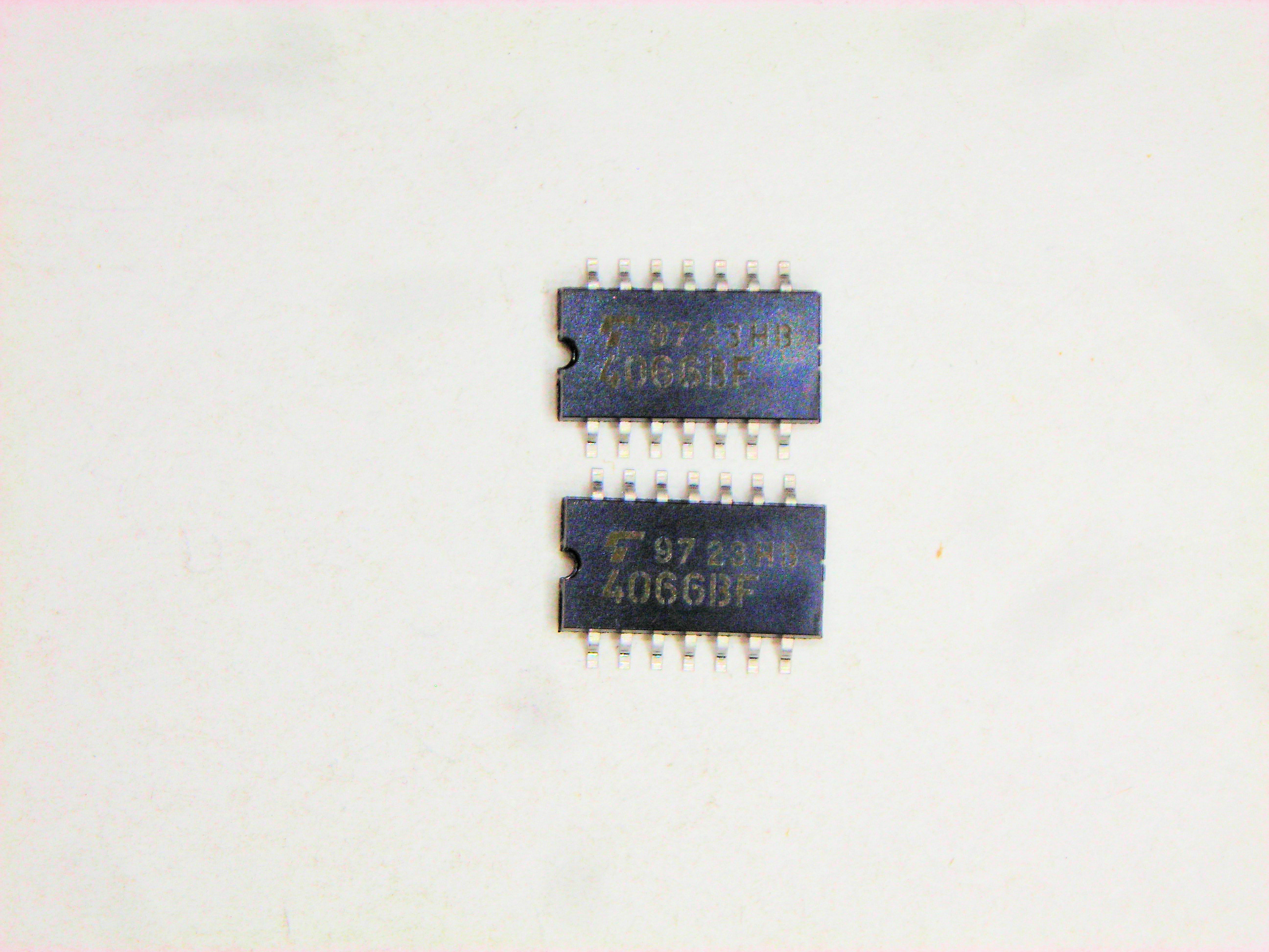 TC4066BF   4066        14P SMD