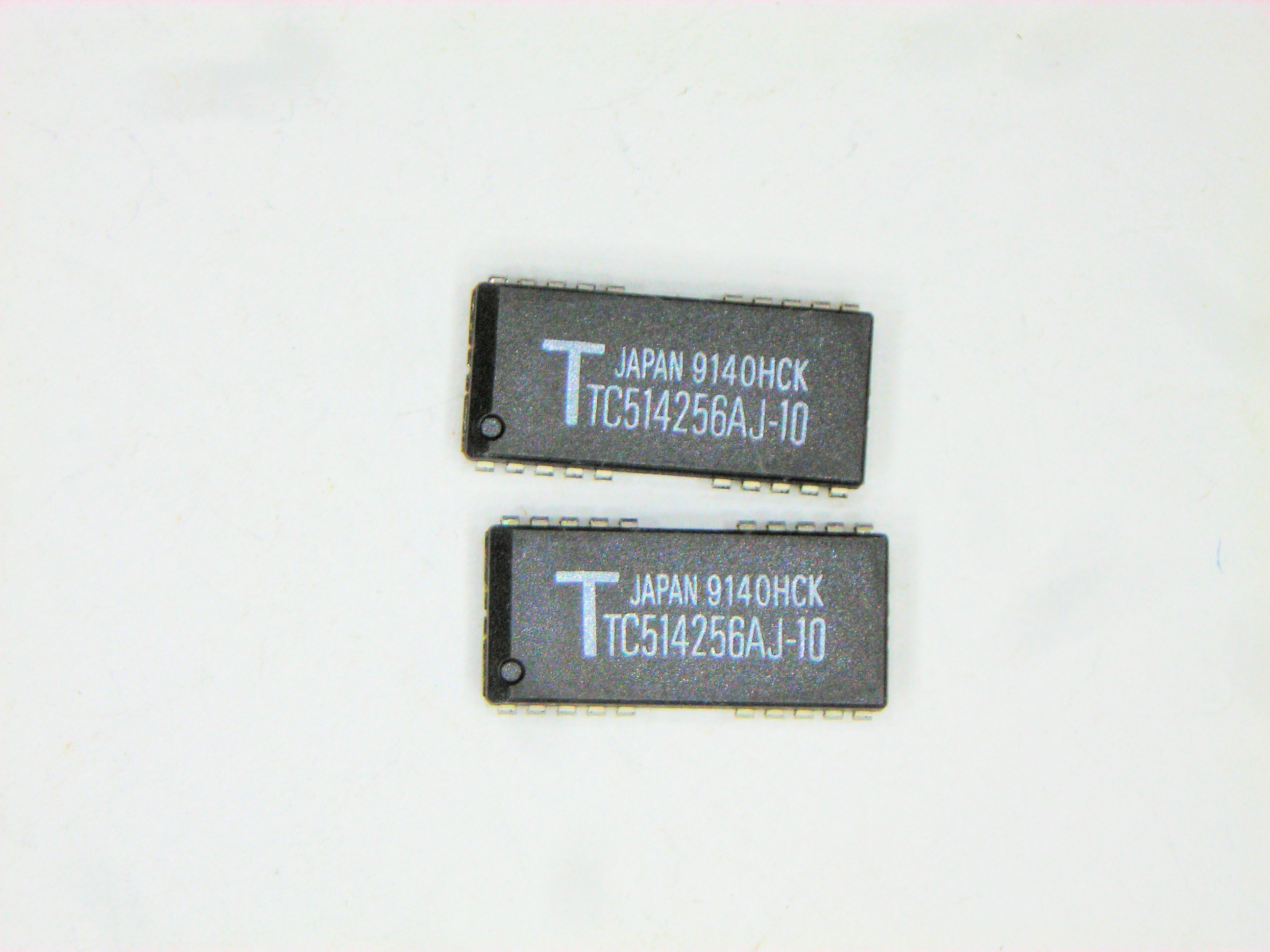 TC514256AJ-10  RAM     20P SMD